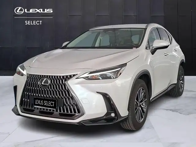 Lexus NX 350h 2.5 hybrid Premium 4wd e-cvt