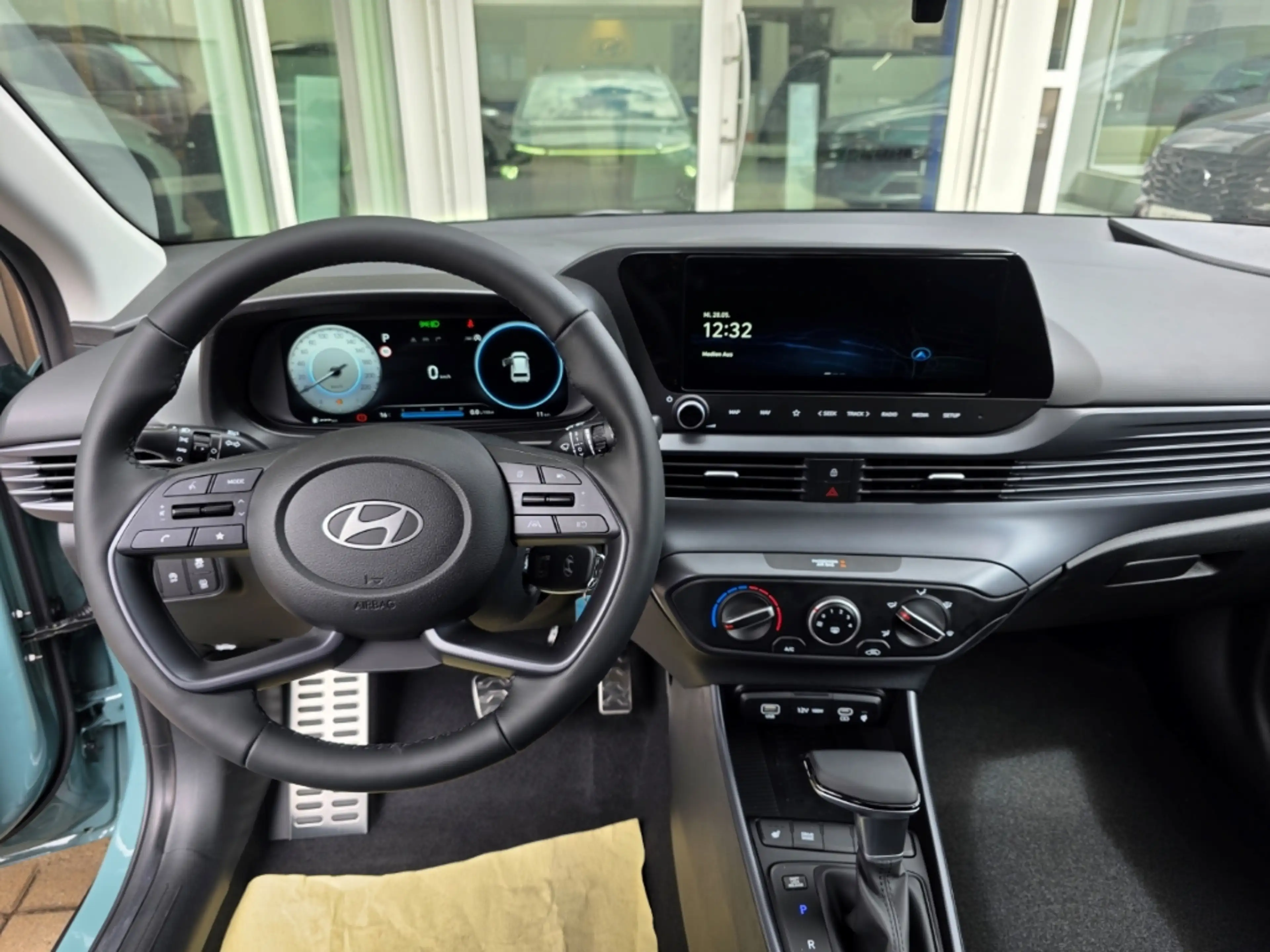 Hyundai BAYON 1.0 T-GDI 7-DCT Trend, Kamera, Navi, PDC, CarPlay, — photo 17