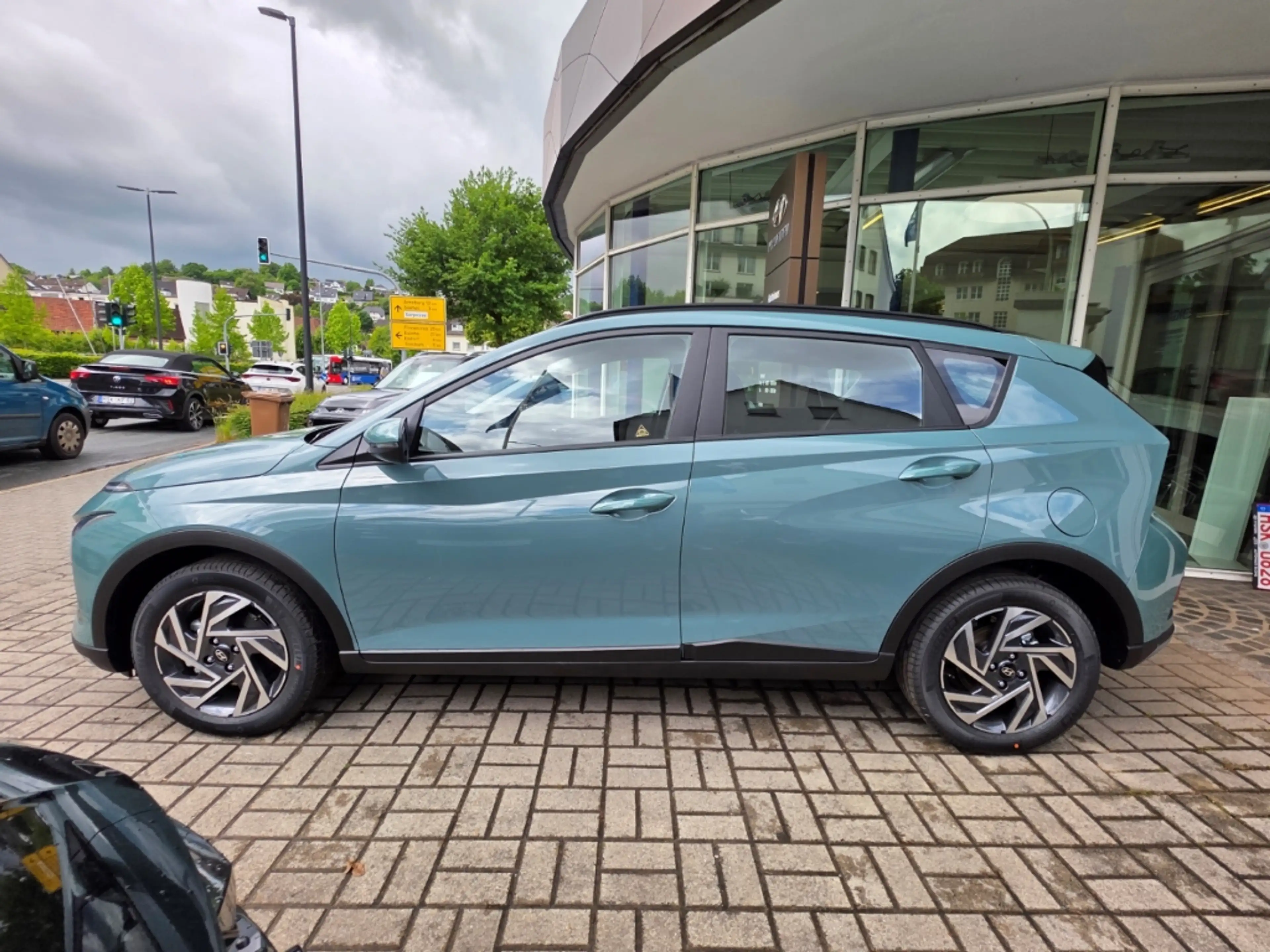 Hyundai BAYON 1.0 T-GDI 7-DCT Trend, Kamera, Navi, PDC, CarPlay, — photo 4