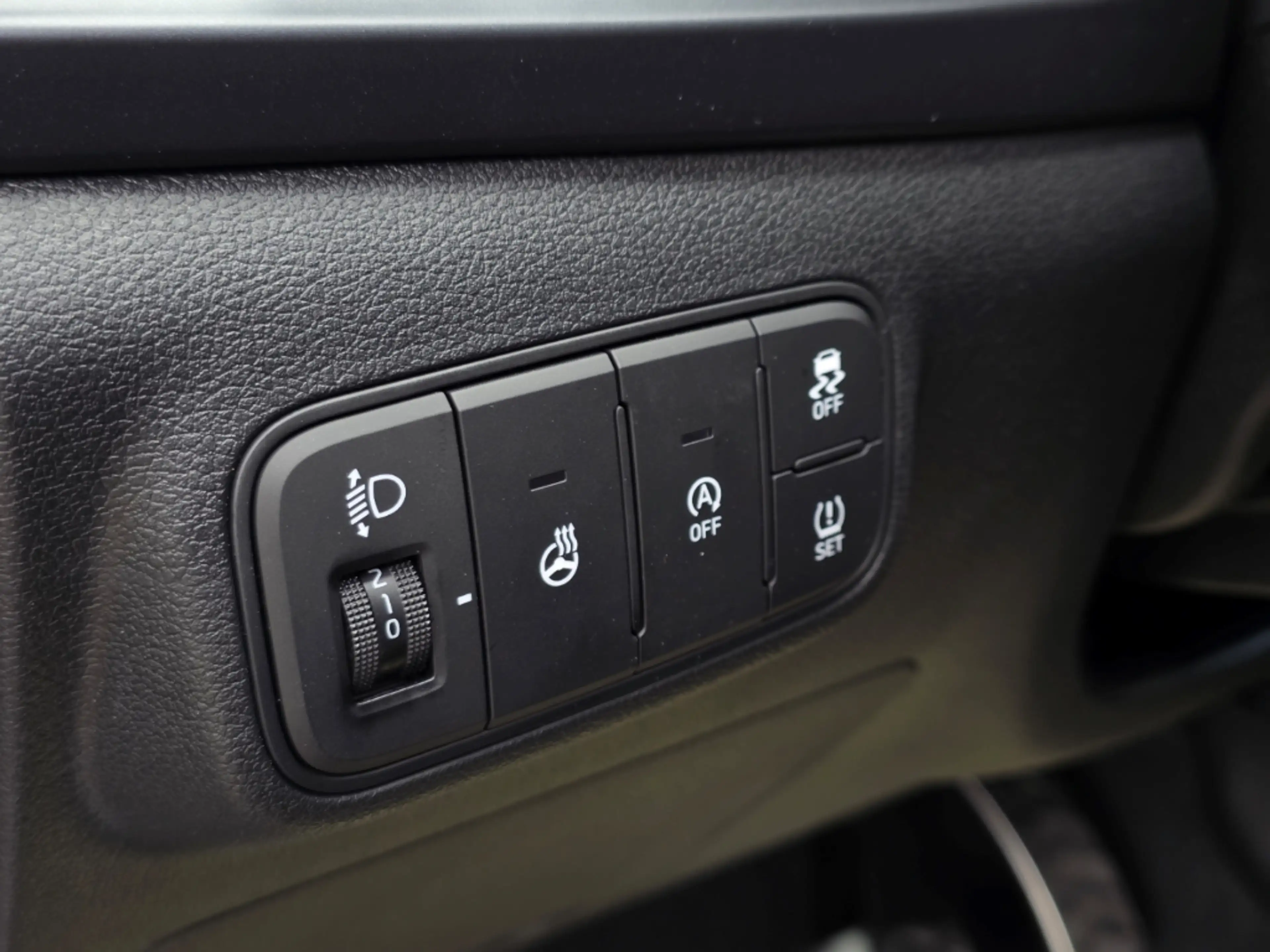Hyundai BAYON 1.0 T-GDI 7-DCT Trend, Kamera, Navi, PDC, CarPlay, — photo 26