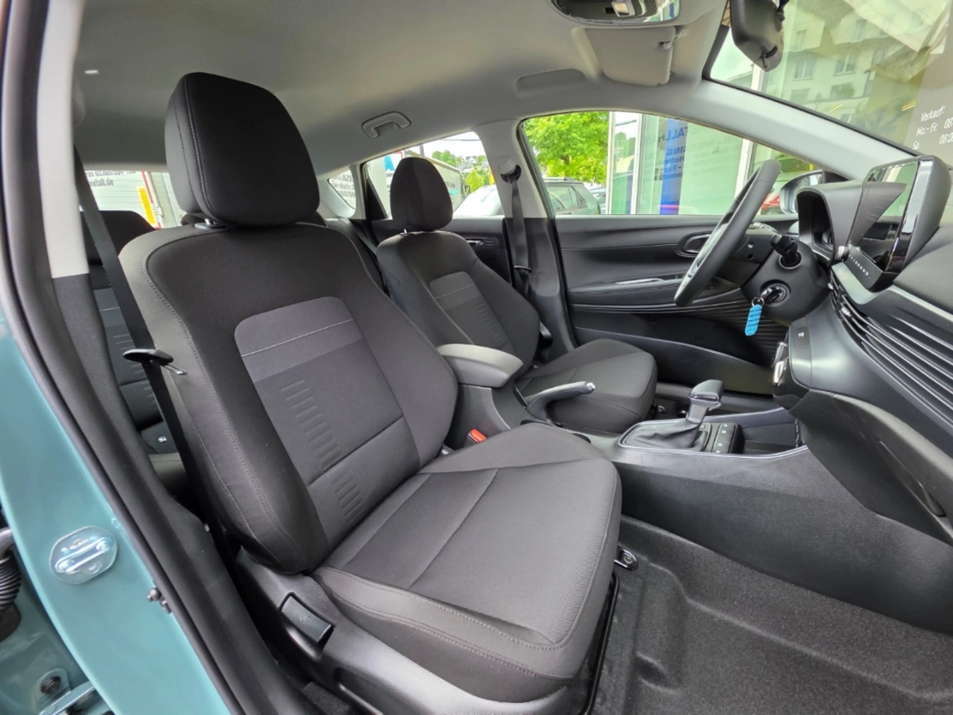 Hyundai BAYON 1.0 T-GDI 7-DCT Trend, Kamera, Navi, PDC, CarPlay, — photo 13