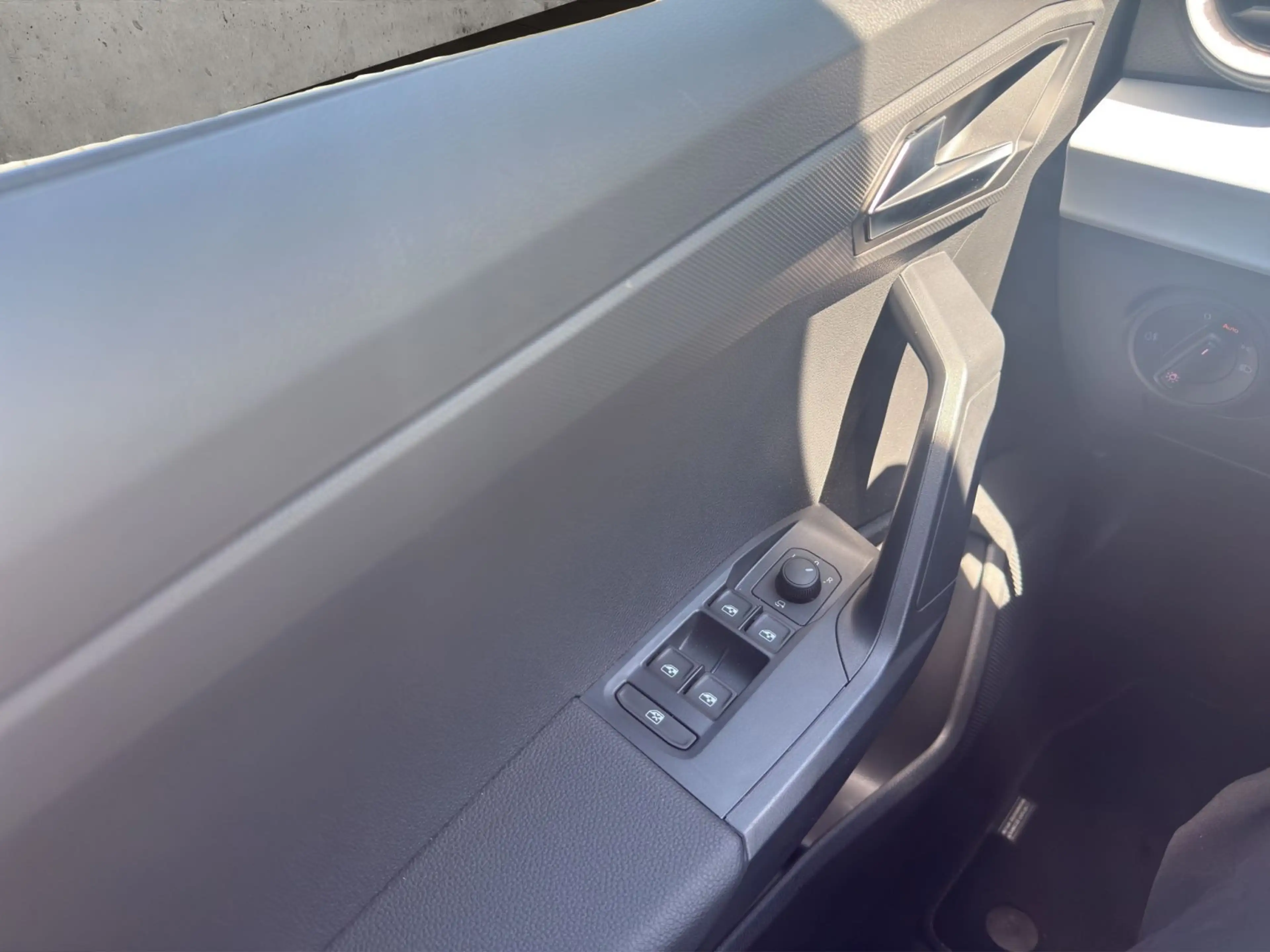 SEAT Ibiza SEAT Ibiza Style 1.0 MPI 59Kw — photo 12