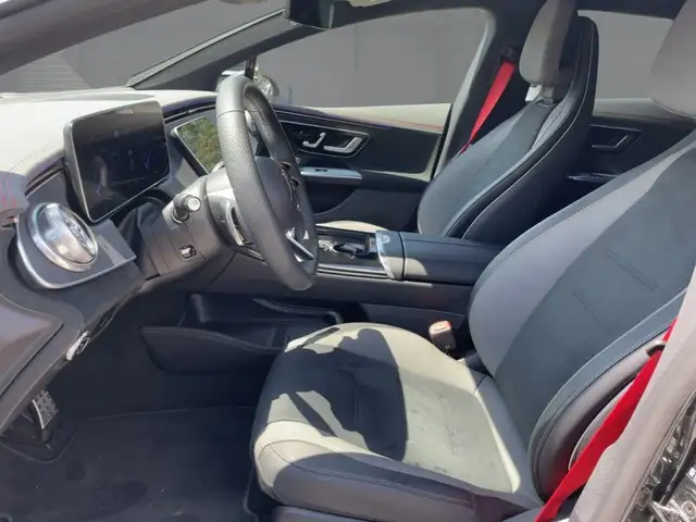 Mercedes-Benz EQE 350 4MATIC Ansicht 11