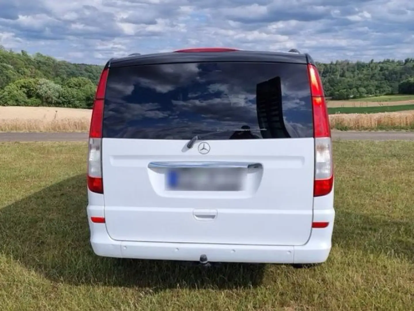 Mercedes-Benz Viano Viano 3.0 CDI extralang Automatik Ambiente DPF Silber - 2