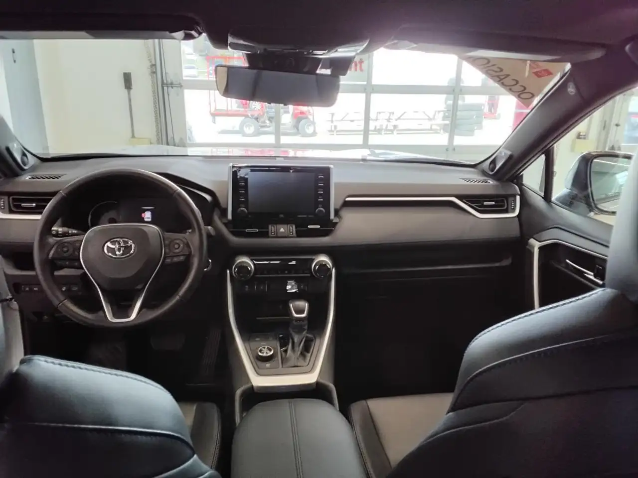 Toyota RAV 4 снимка Toyota RAV 4