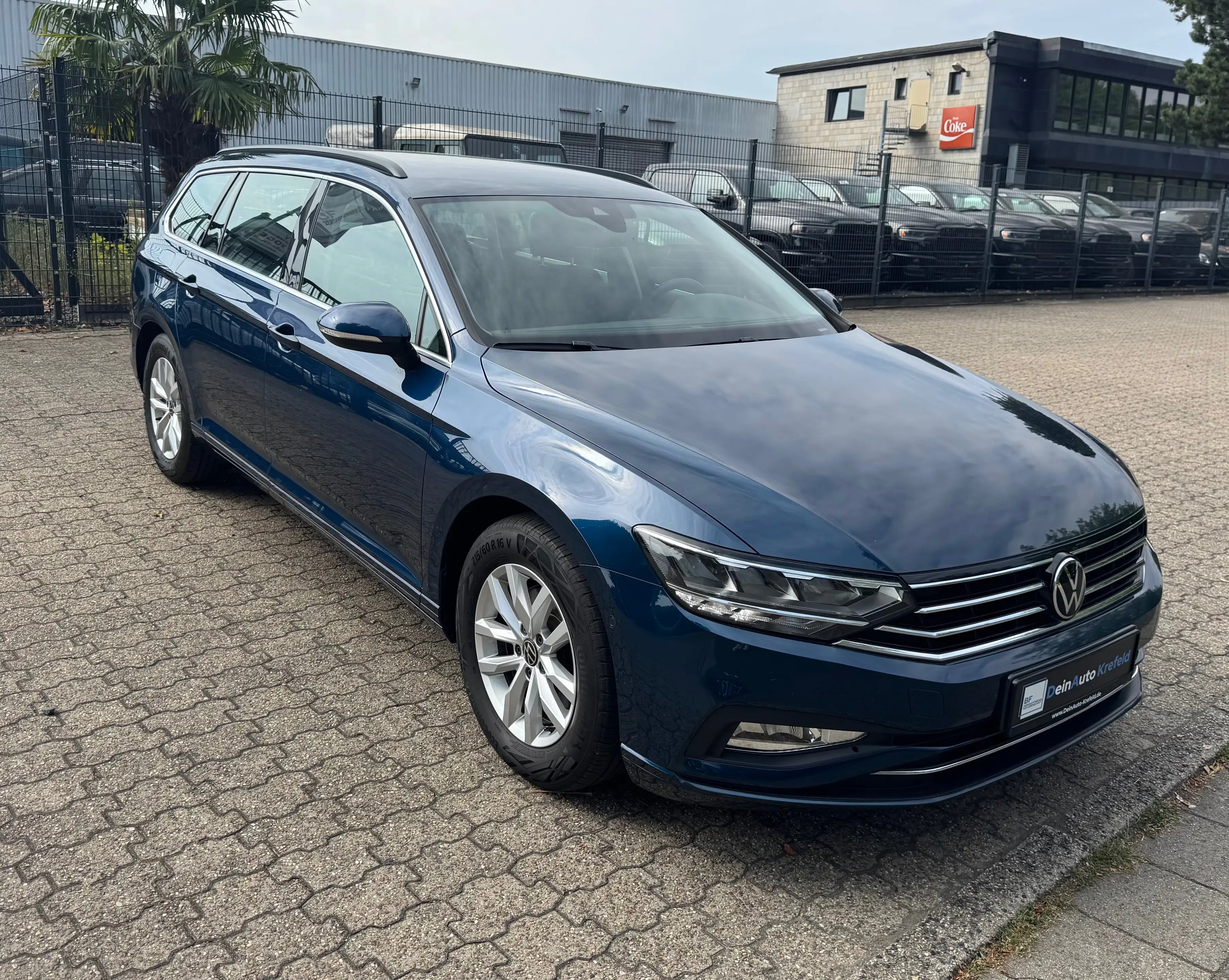 Volkswagen Passat Variant Passat Variant 2.0 TDI  Business LED, ACC, Navi — photo 3