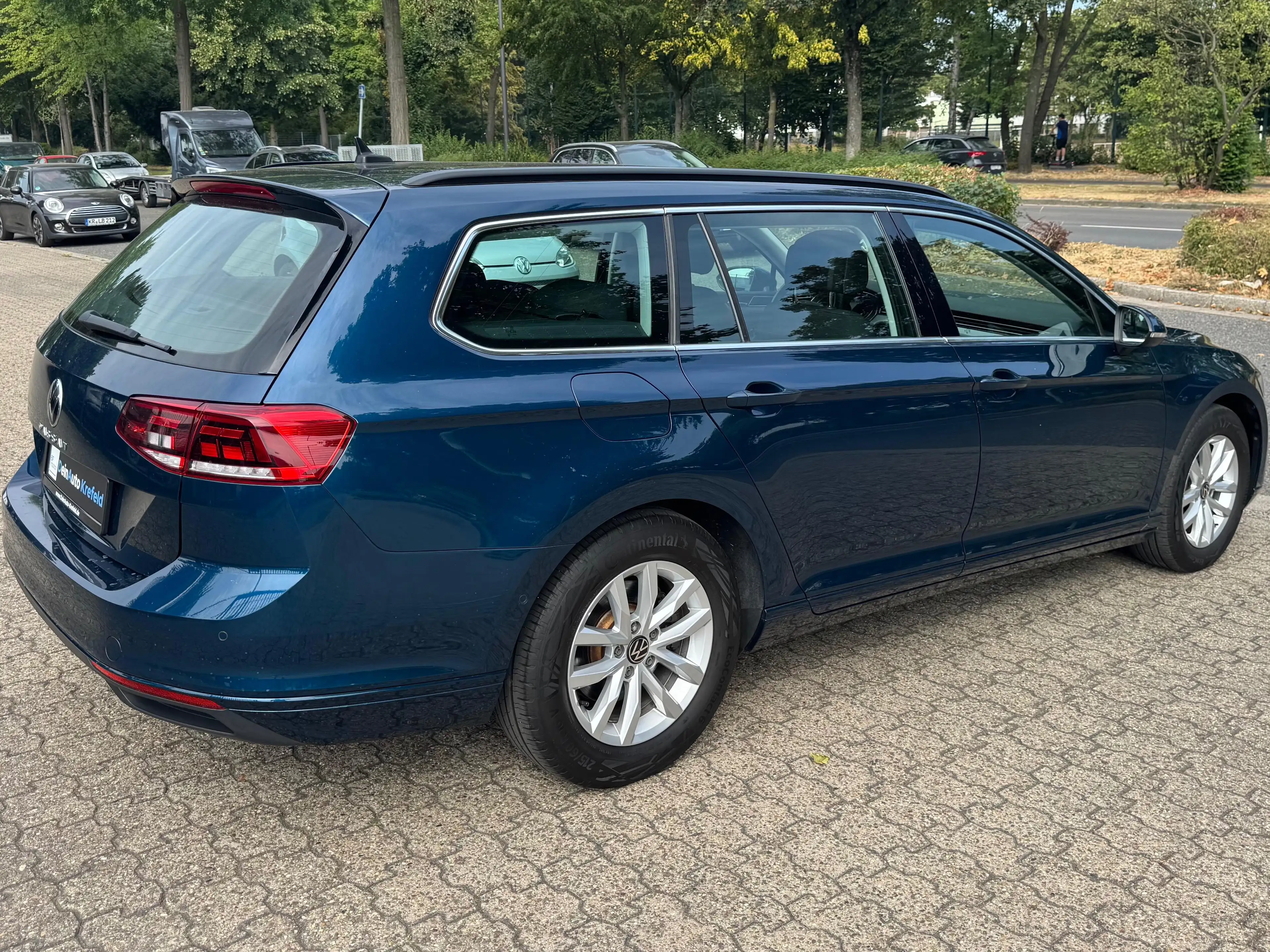Volkswagen Passat Variant Passat Variant 2.0 TDI  Business LED, ACC, Navi — photo 4