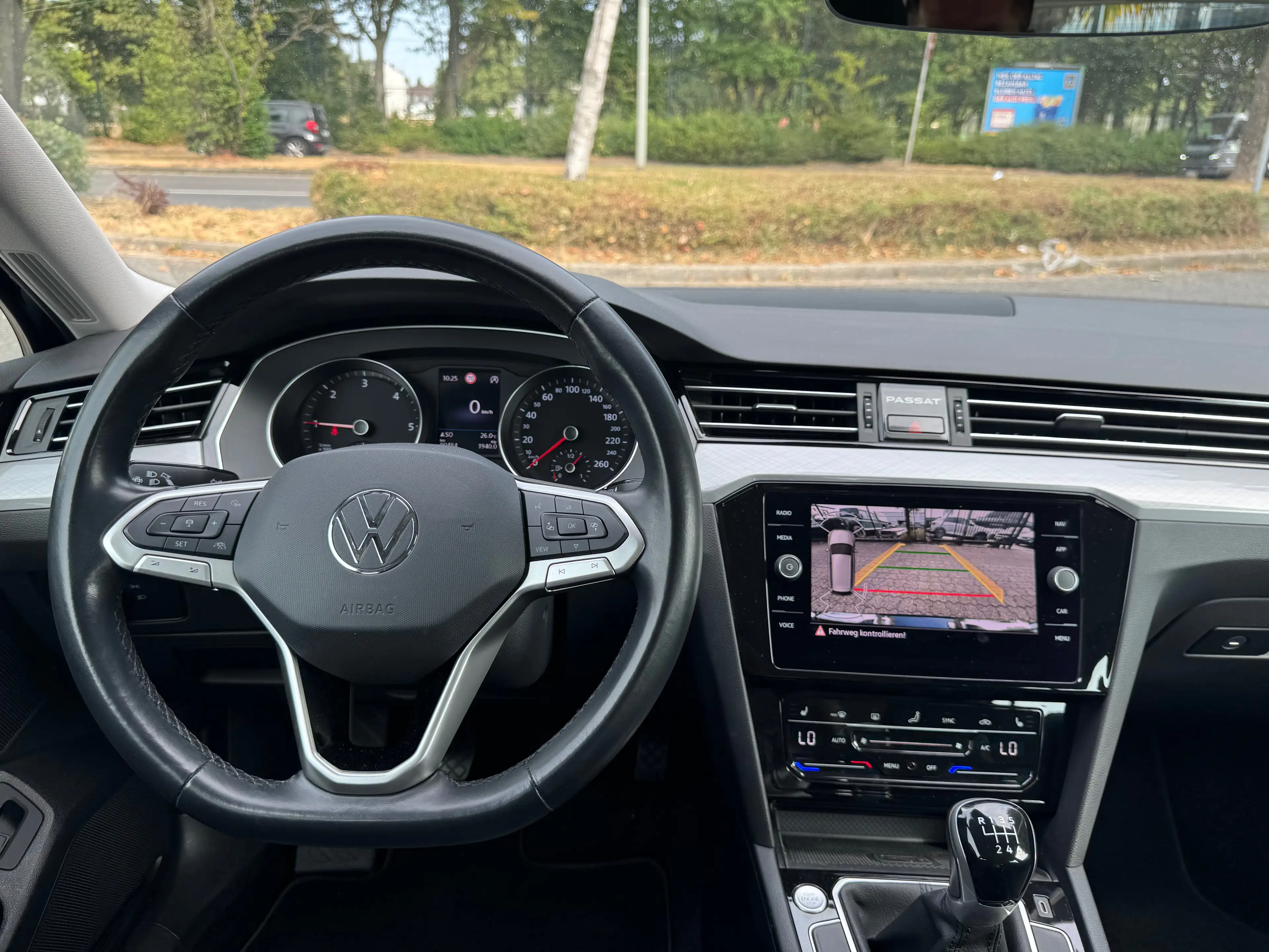 Volkswagen Passat Variant Passat Variant 2.0 TDI  Business LED, ACC, Navi — photo 11
