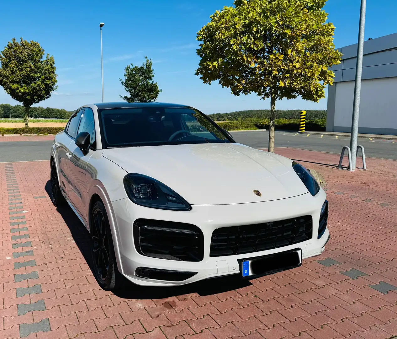 Porsche Cayenne Coupe V6 Kreide Carbon PDLS 22“ Turbo 911 992 - 1
