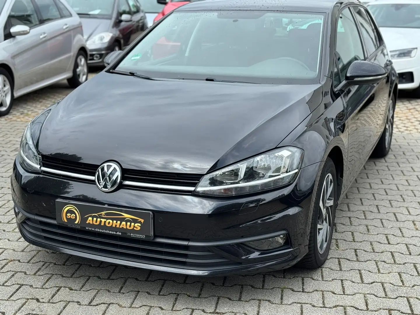 Volkswagen Golf Trendline BMT/Start-Stopp Black - 2