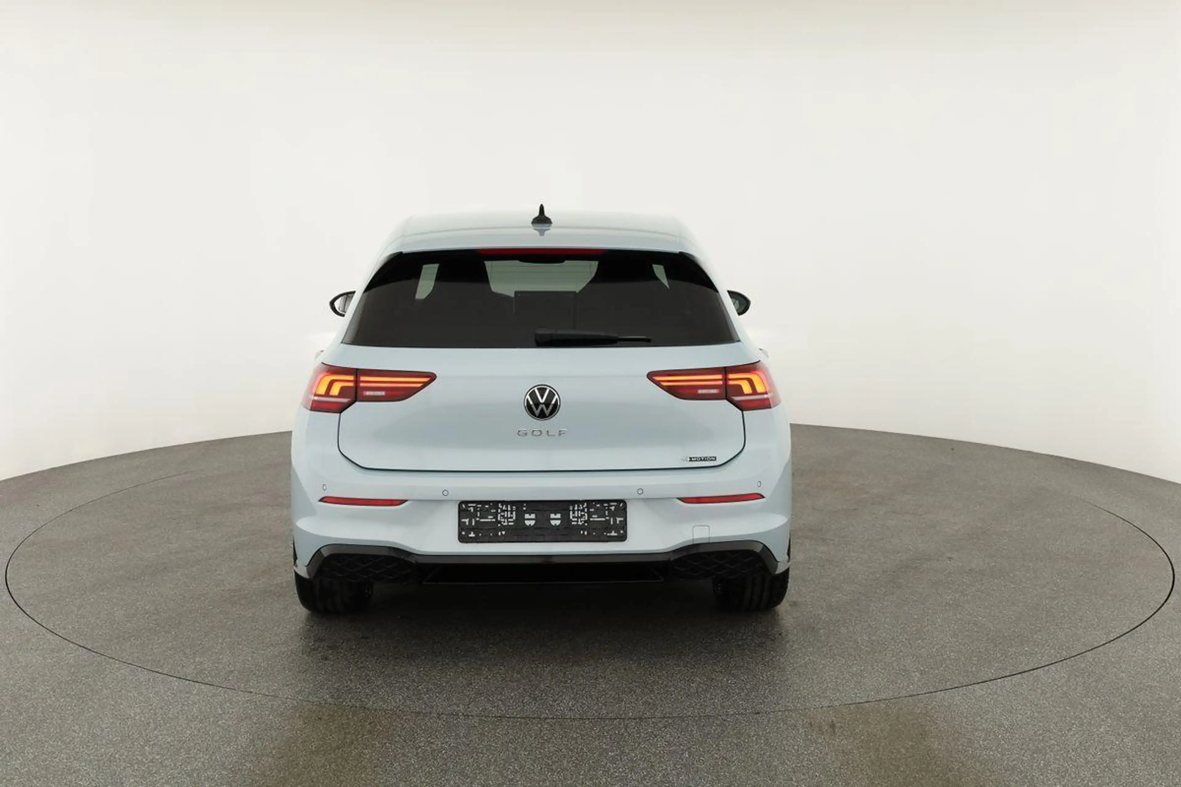 Volkswagen Golf 2.0 TSI 150 kW 4Motion R-Line VIII DSG 4M R-LIN... — photo 13