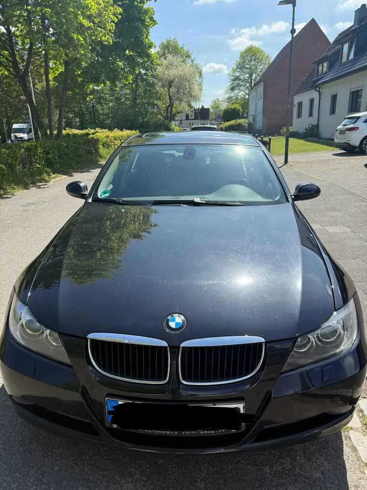 BMW 320