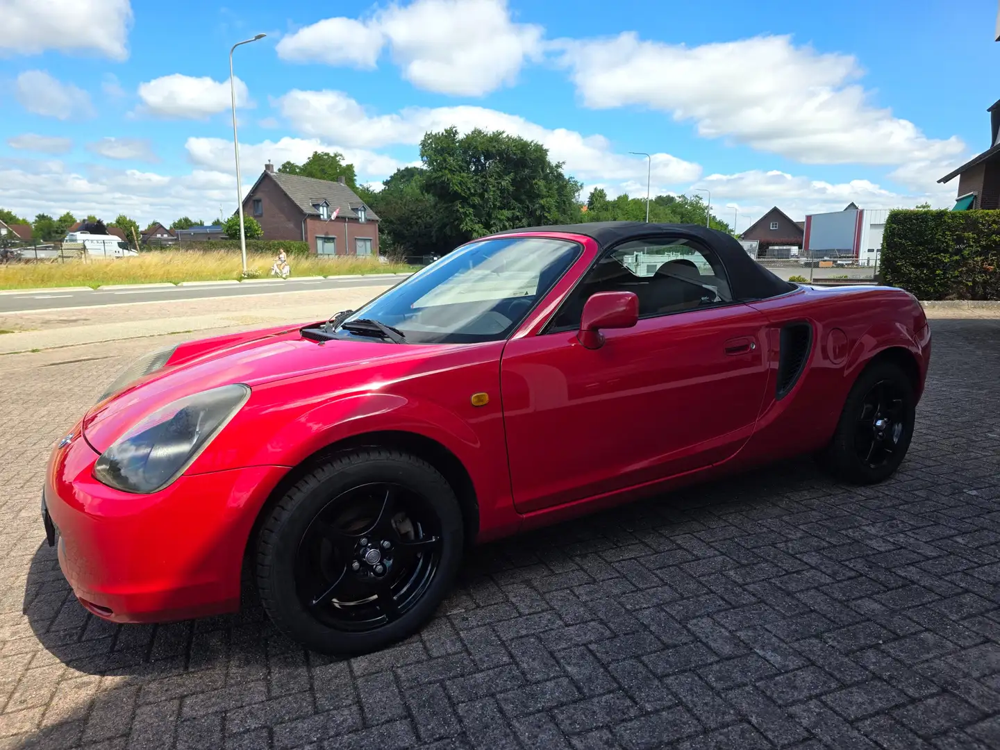 Toyota MR 2 MR 2 1.8-16v VVT-i Червоний - 1