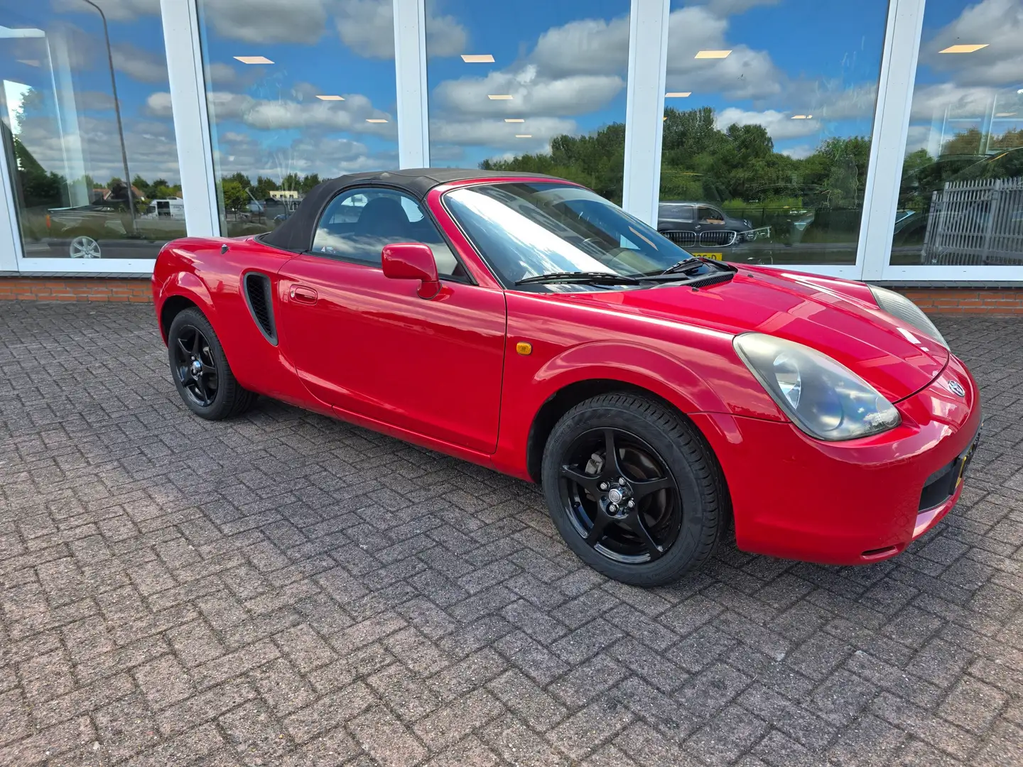 Toyota MR 2 MR 2 1.8-16v VVT-i Червоний - 2