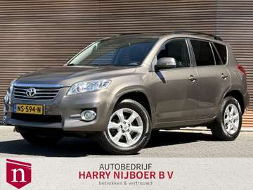 2.0 VVTi Executive Business Schuifdak / Trekhaak /