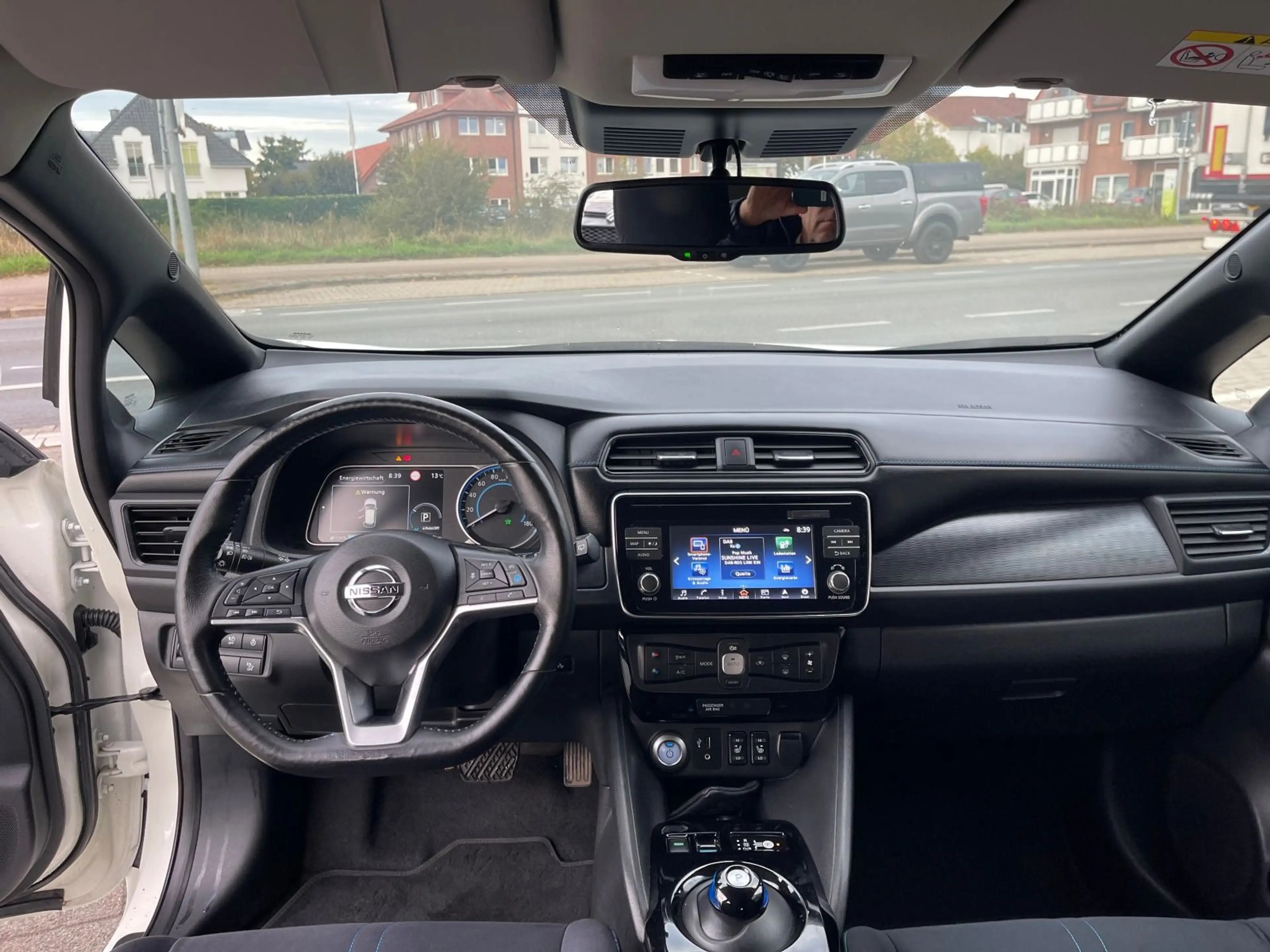Nissan Leaf N-Connecta 40 KW Kamera Klima Navi — photo 13