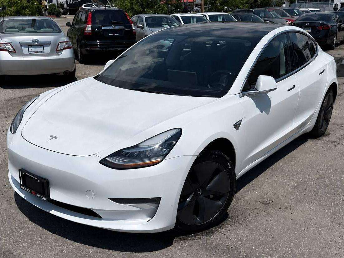 2018 Tesla Model 3 ONE OWNER-CERTIFIED-LOW KMS-CLEAN CARFAX