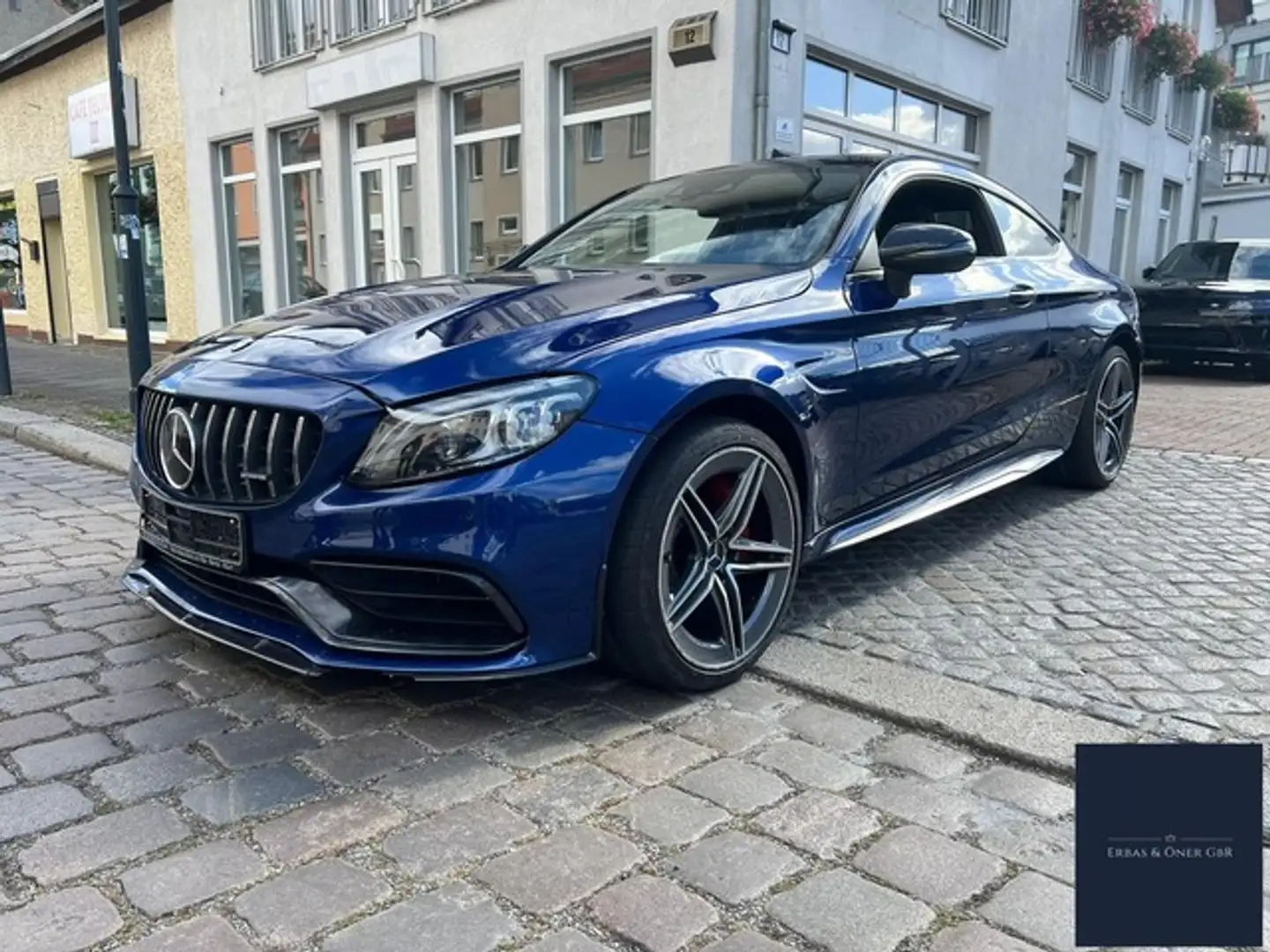 Mercedes-Benz C 63 AMG S Coupe HUD PANO BURM DIST+ TOTW SPUR Bleu - 1