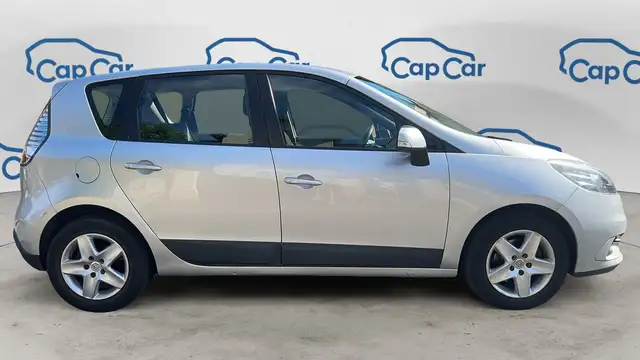 Renault Scenic view 4