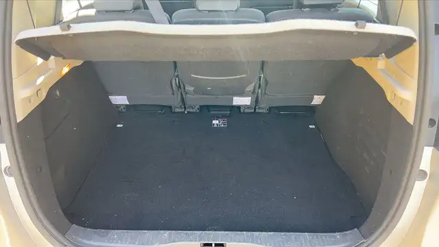 Renault Scenic view 14