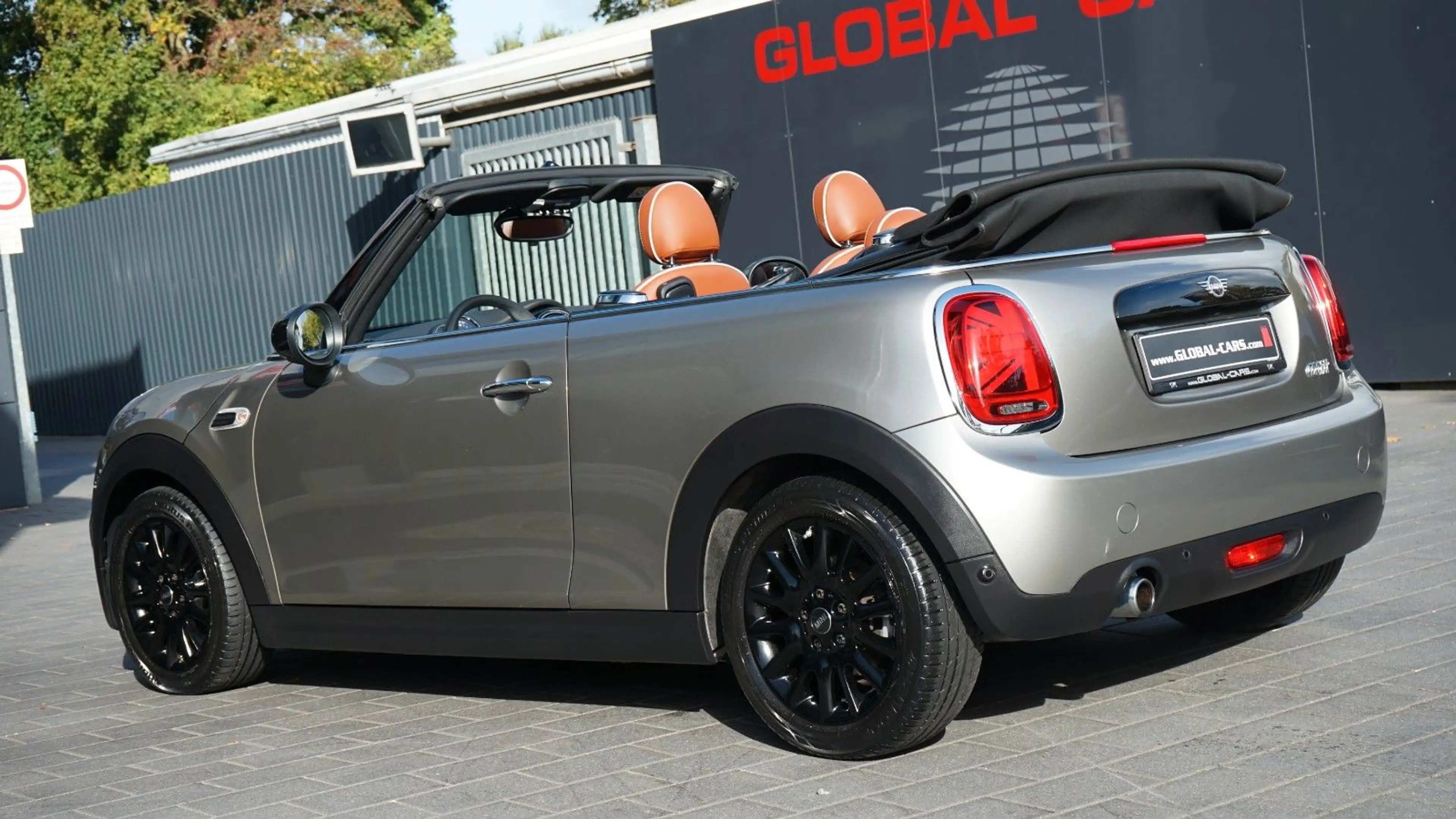 MINI Cooper Cabrio COOPER CABRIO CHILI *LEDER CHESTER*LED*NAVI* — photo 13