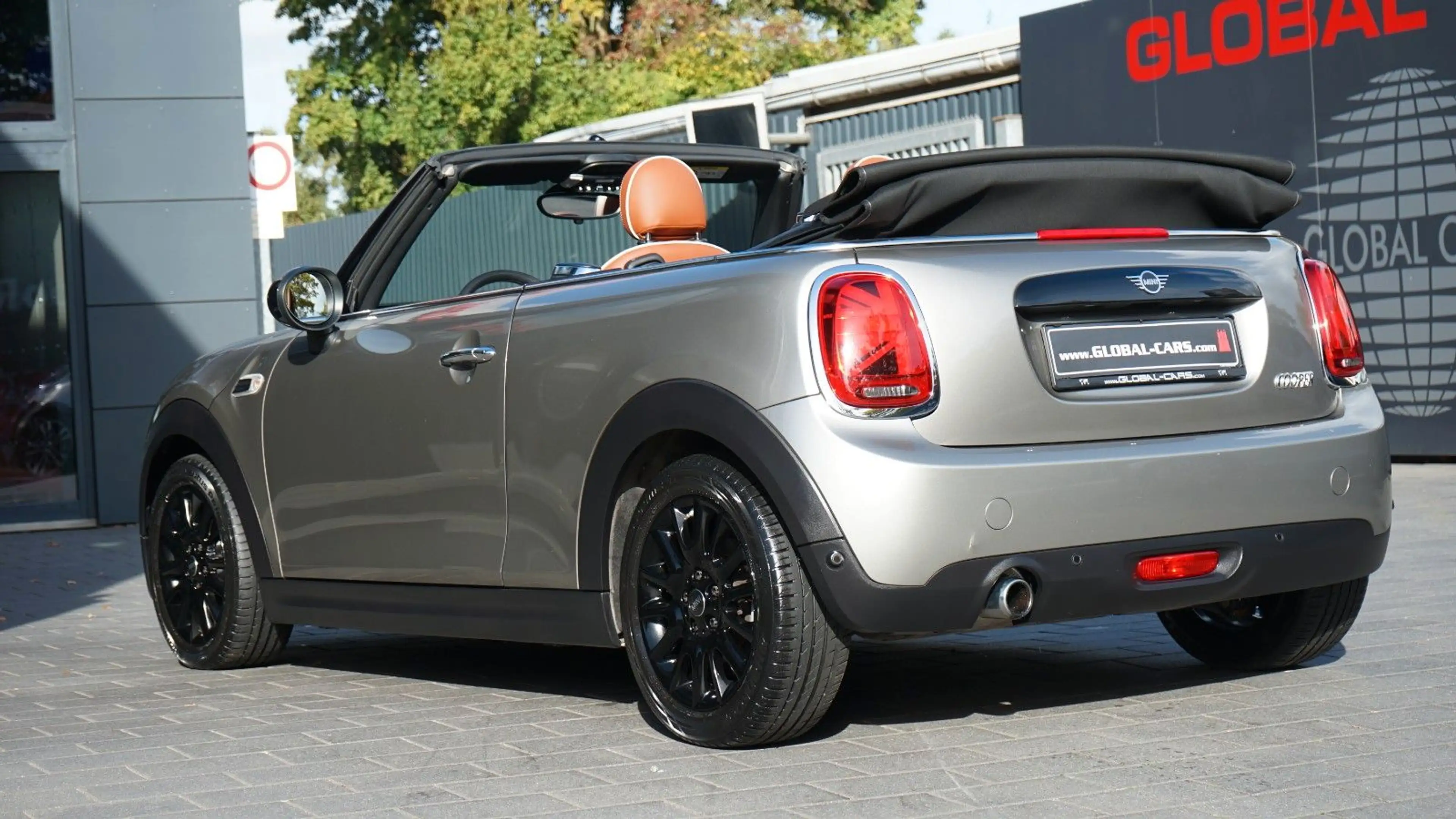MINI Cooper Cabrio COOPER CABRIO CHILI *LEDER CHESTER*LED*NAVI* — photo 3