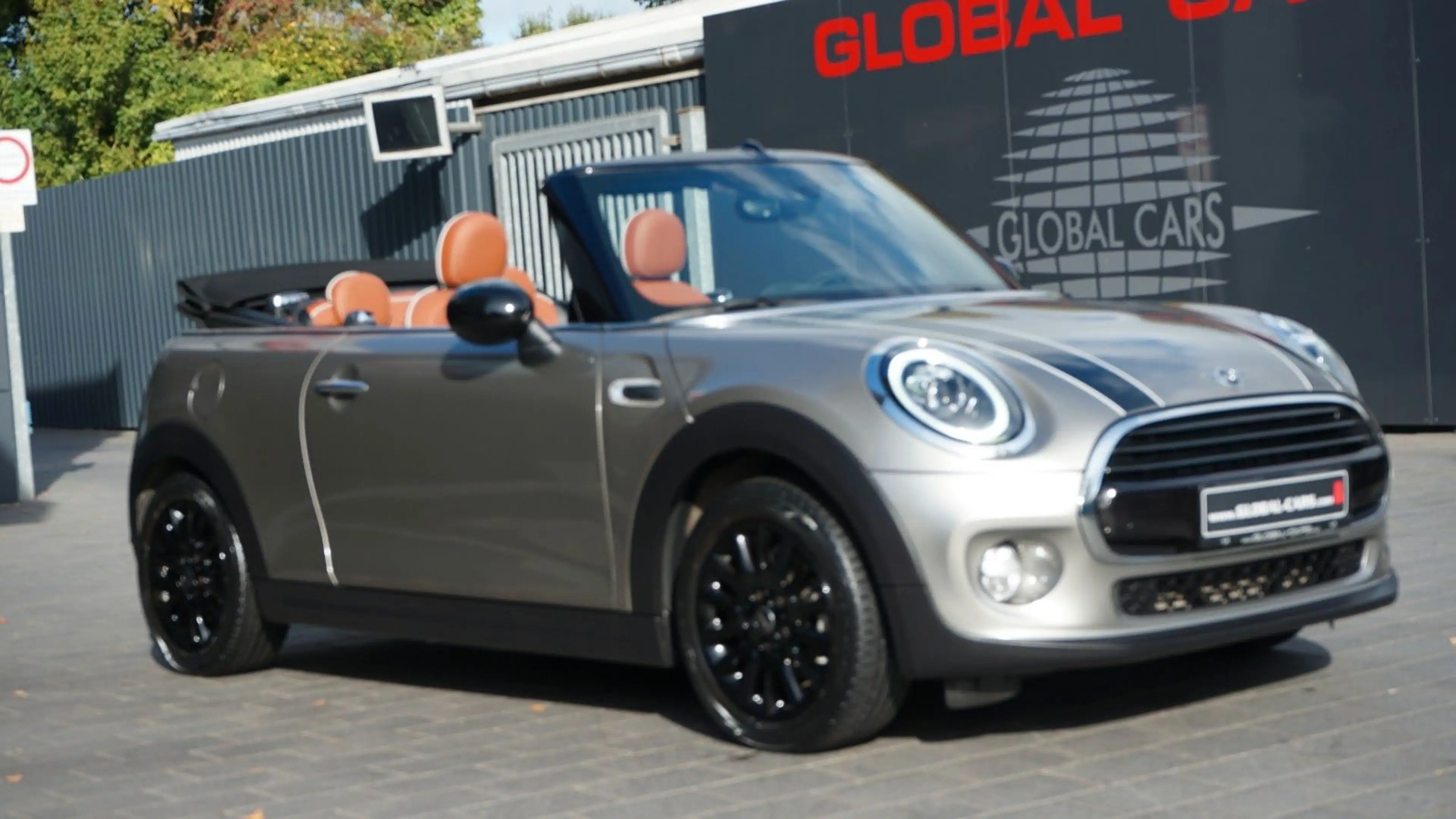MINI Cooper Cabrio COOPER CABRIO CHILI *LEDER CHESTER*LED*NAVI* — photo 11
