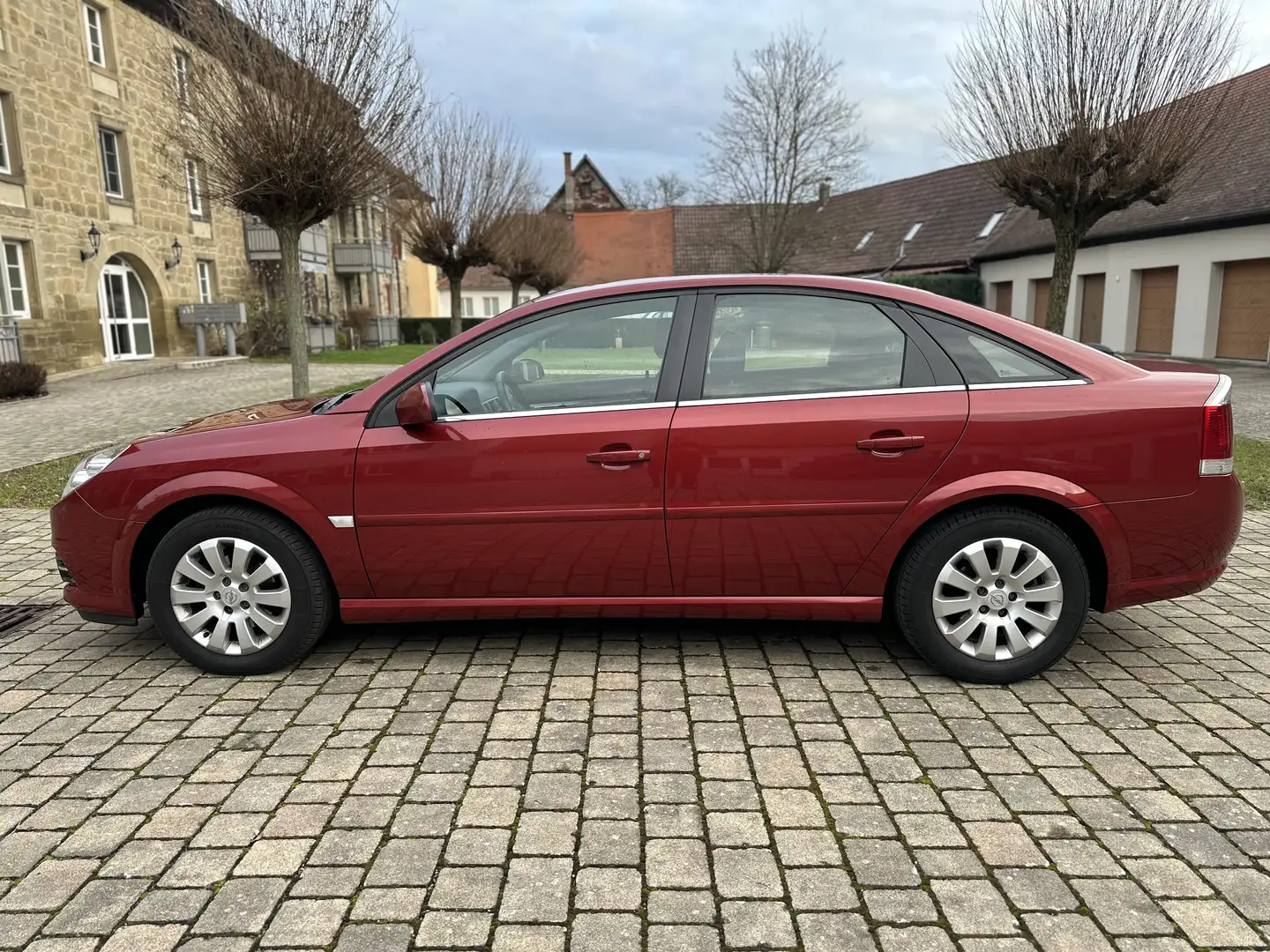 Opel Vectra Edition Automatik*1.Hand*Tüv & Service NEU* Rot - 2