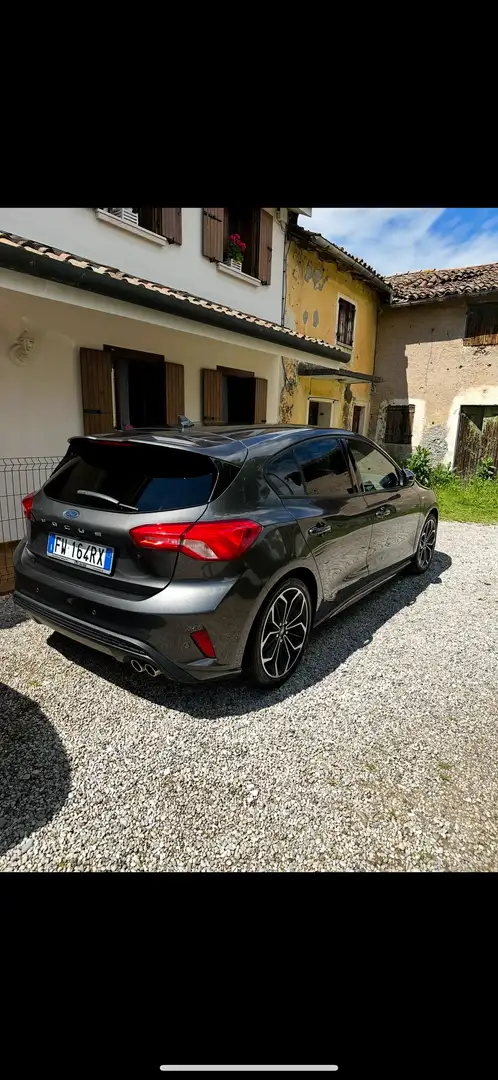 Ford Focus st line x 1.5 120cv - 2