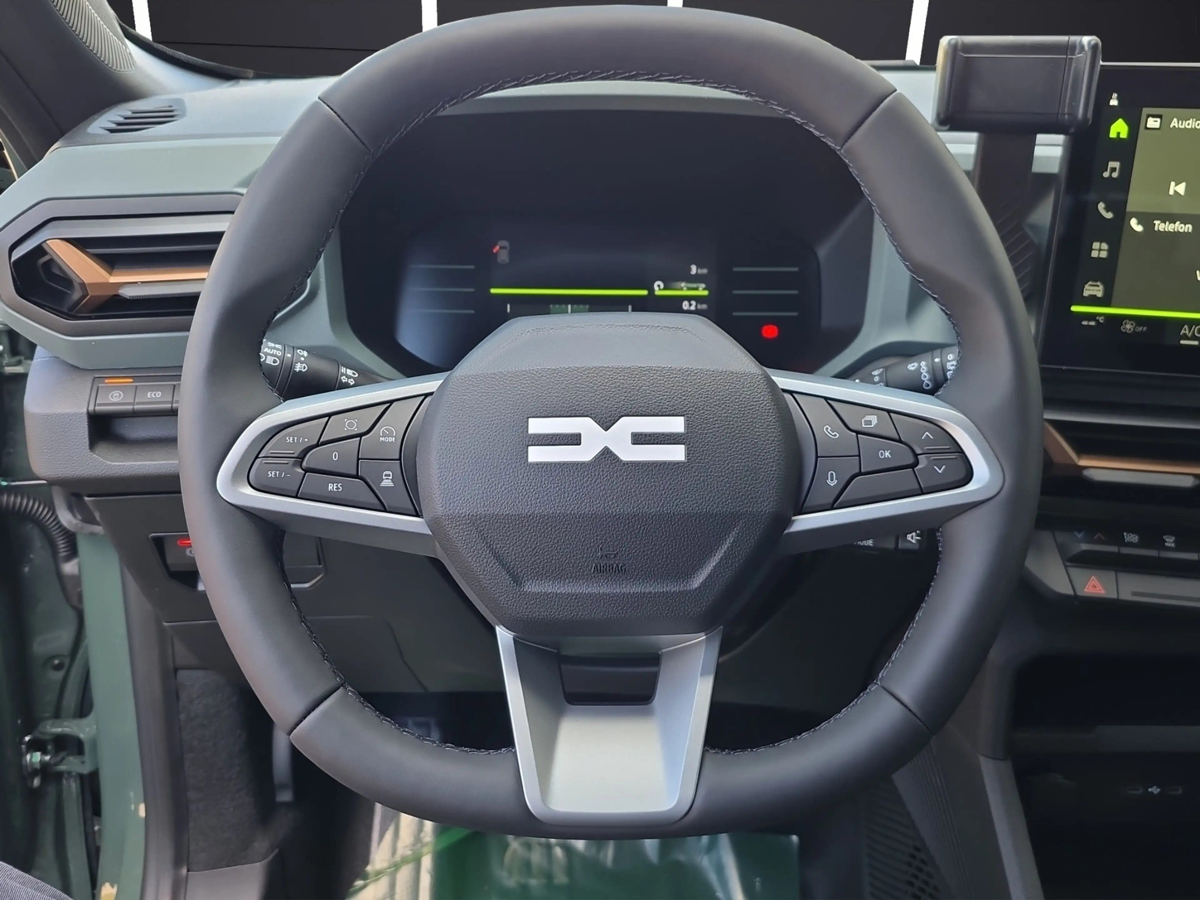 Dacia Duster Extreme hybrid 155 Navi Rückfahrkamera Sitzheizung — photo 14