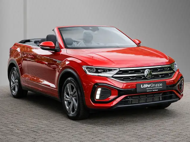 Volkswagen T-Roc view 5