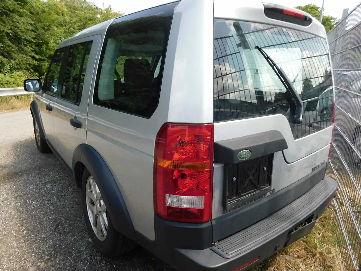 Land Rover Discovery MOTORSCHADEN Silber - 2