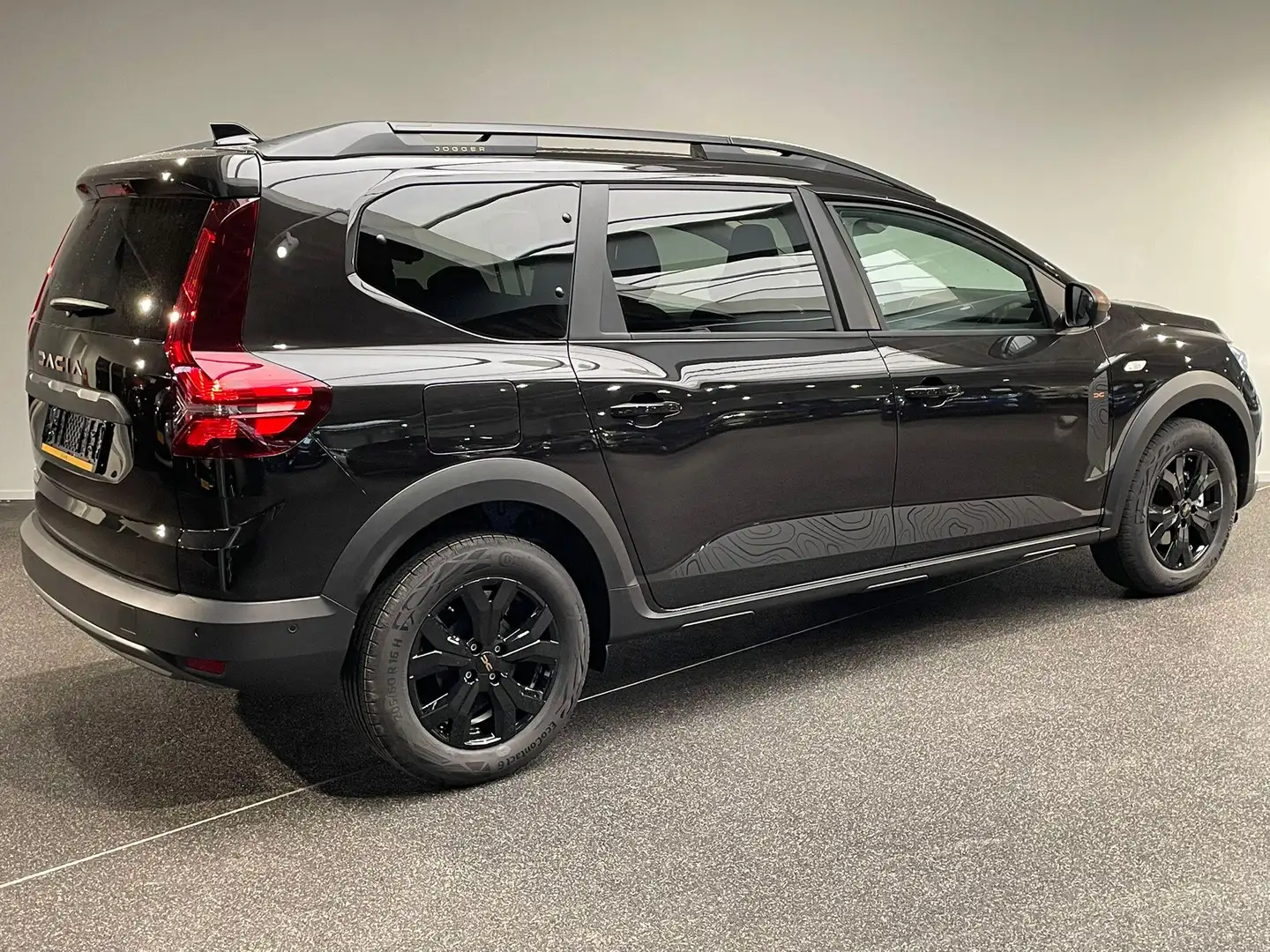 Dacia Jogger 1.0 TCe 110 Extreme | 7-Persoons | Dodehoekdetecti Zwart - 2