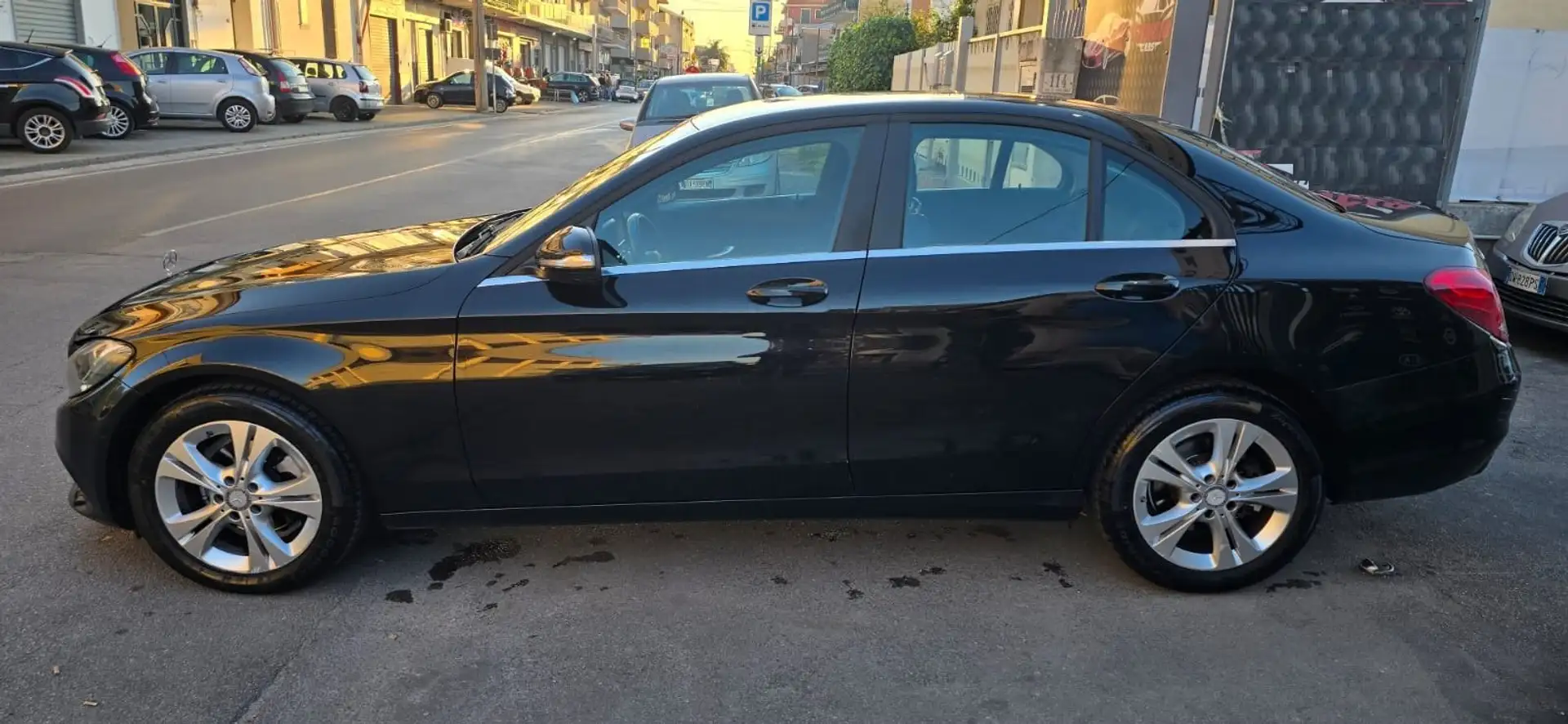 Mercedes-Benz C 180 C 180 d (bt) Business auto - 1
