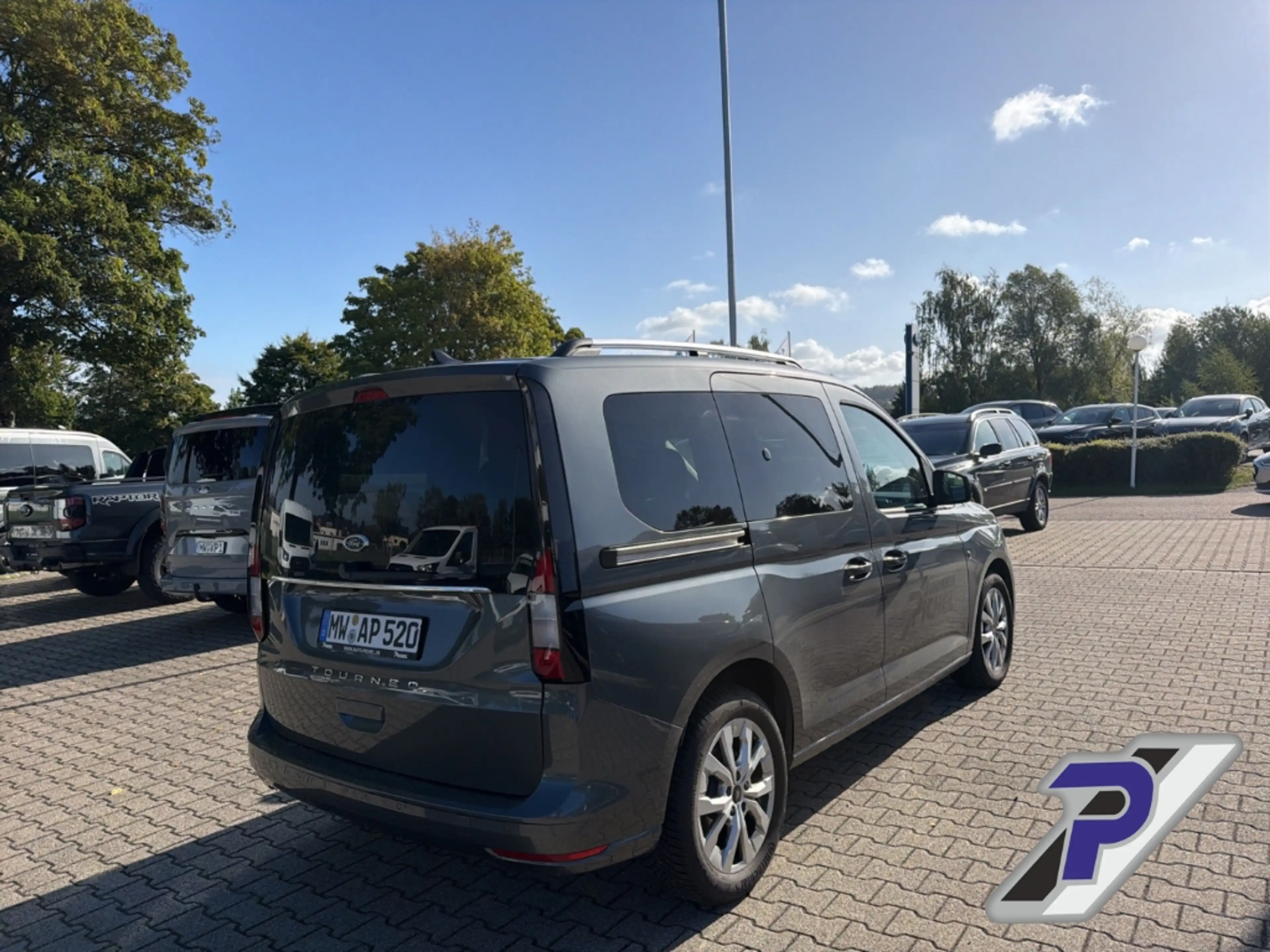 Ford Tourneo Connect Titanium L2 7-Sitzer +LM-Felgen+AKTIONSFAHRZEUG — photo 5