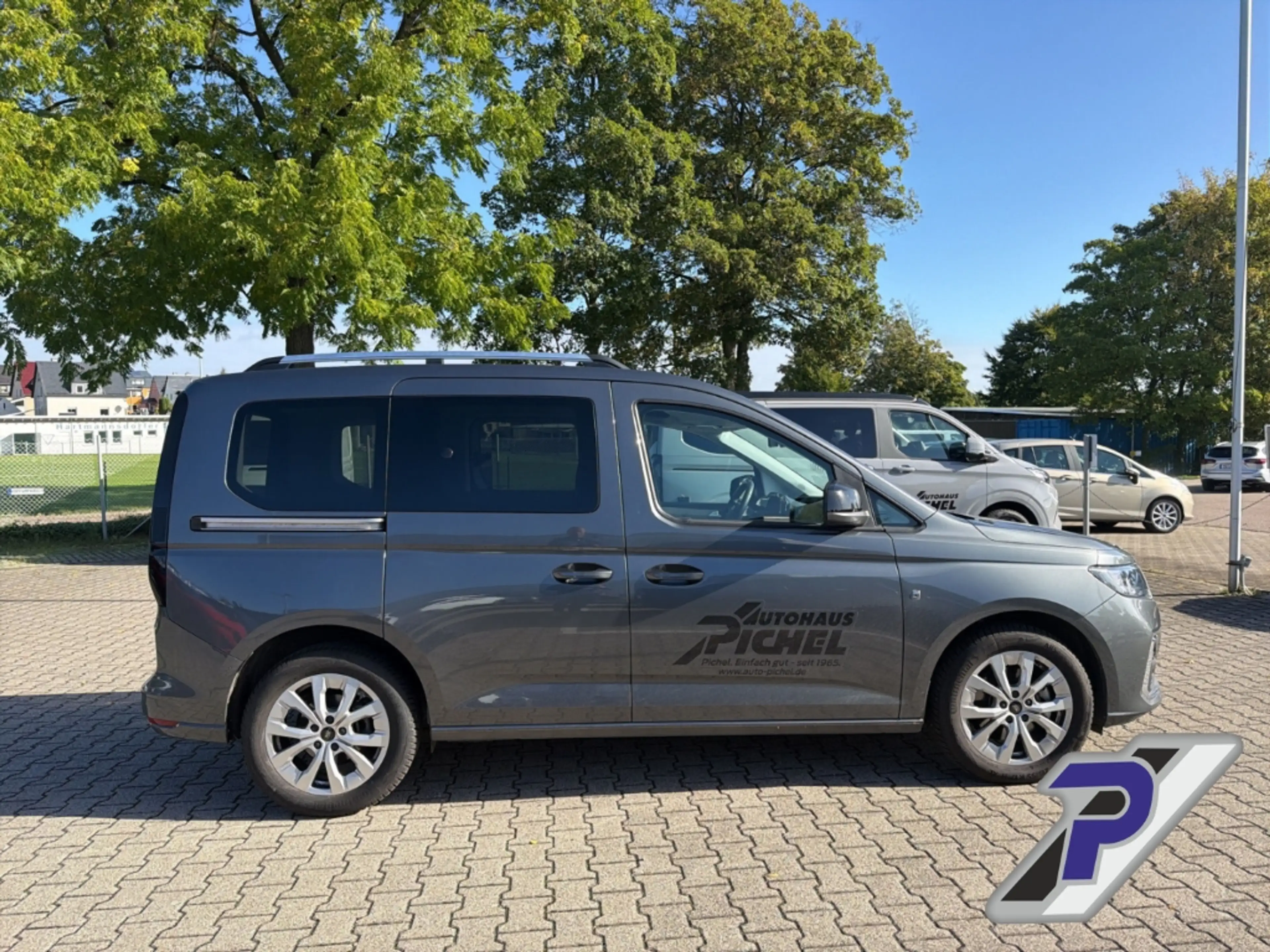 Ford Tourneo Connect Titanium L2 7-Sitzer +LM-Felgen+AKTIONSFAHRZEUG — photo 6