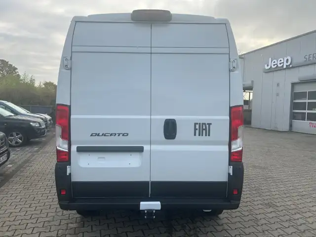 Fiat Ducato view 4