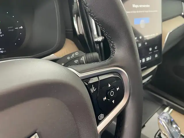 Volvo XC60 T6 AWD PHEV 4 Life 18,8kWh Ultra Dark Aut. | St... Ansicht 17