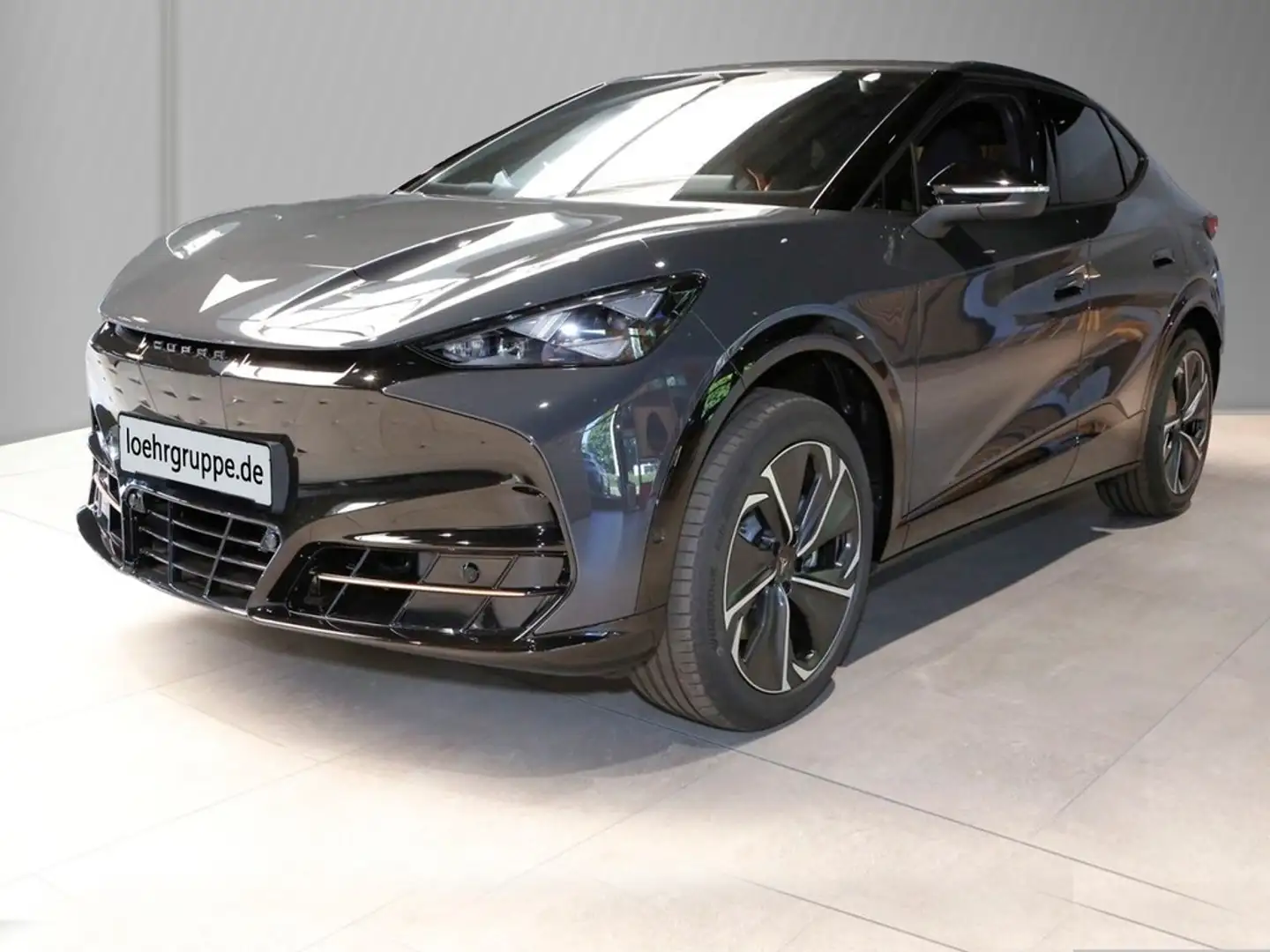 CUPRA Tavascan VZ 4Drive-77 kWh Grau - 2