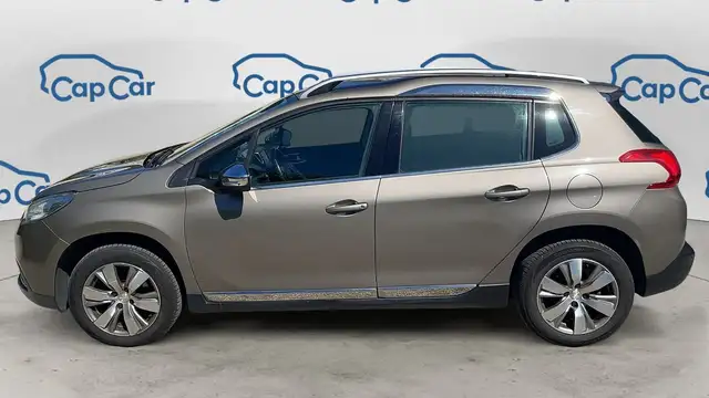 Peugeot 2008 view 2