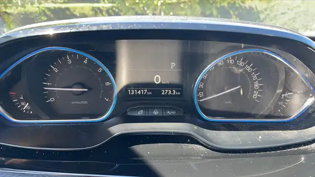 Peugeot 2008 view 12