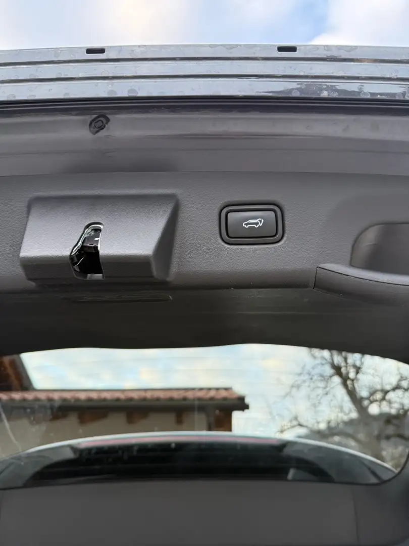 Hyundai TUCSON Tucson 1,6 T-GDI Plug-In Hybrid 4WD Prestige Line Aut. Prestige Line Grau - 2