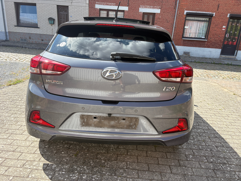 Hyundai i20 i20 1.2i Lounge — photo 4