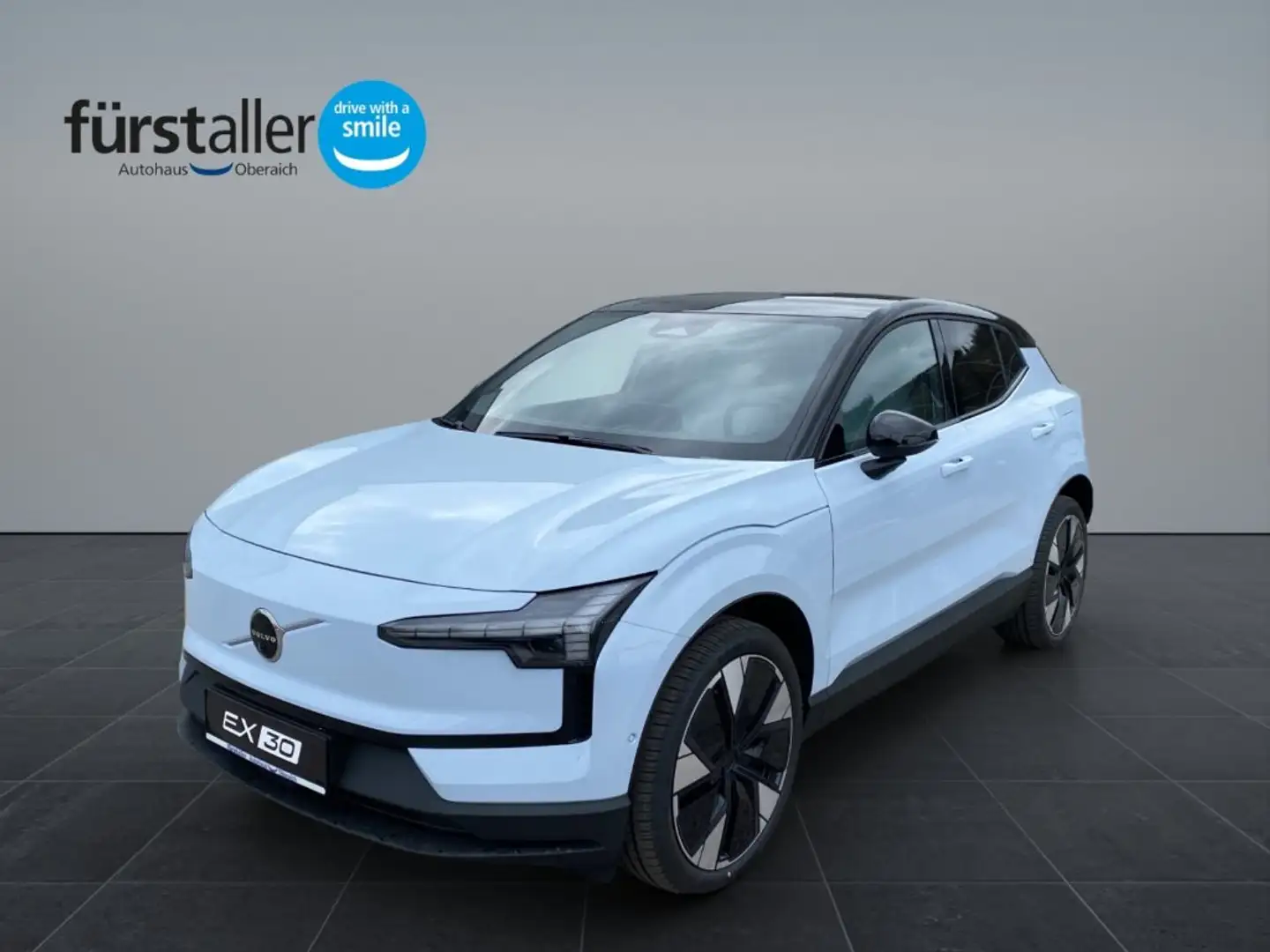 Volvo EX30 Ultra, Twin Motor Performance, Vollelektrisch Duty Free Edit Blau - 1