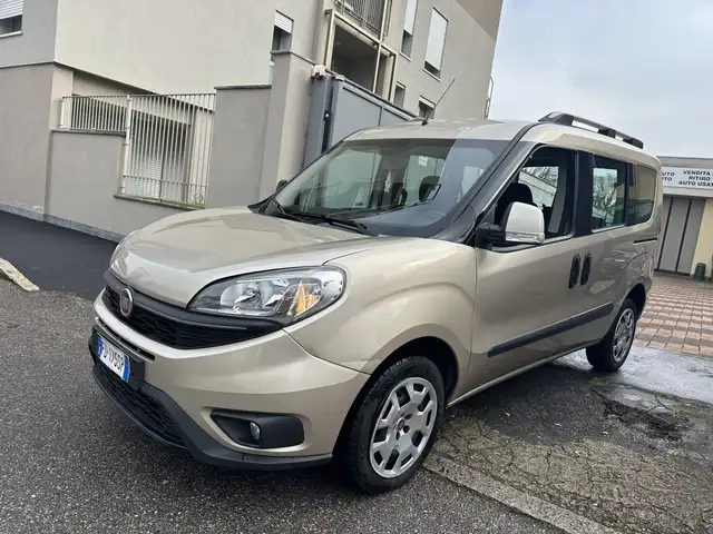 Fiat Doblo 1.4 tjt 16v Lounge 120cv
