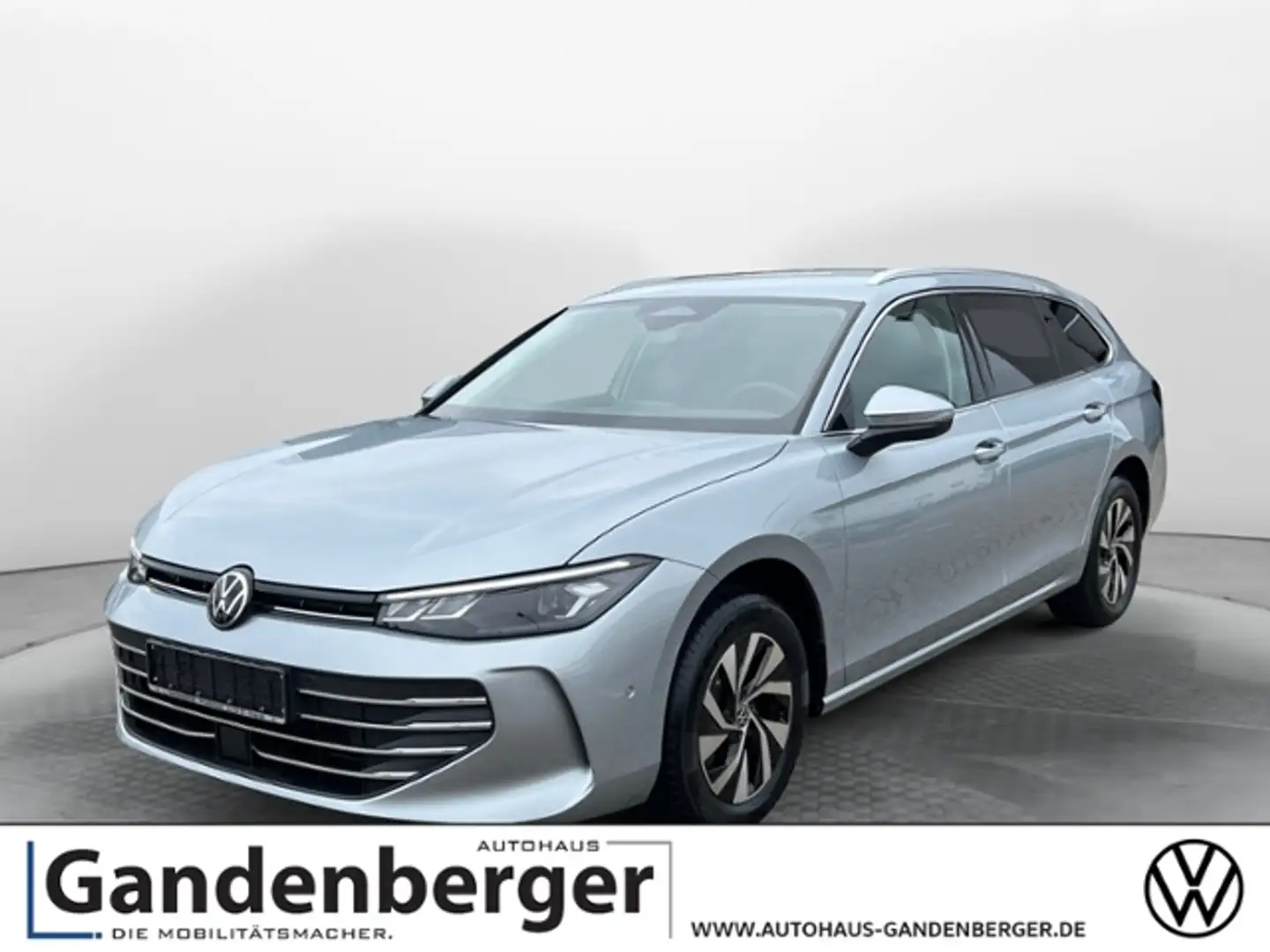 Volkswagen Passat Variant Business 2.0 TDI 150PS 7-Gang-DSG Silber - 1