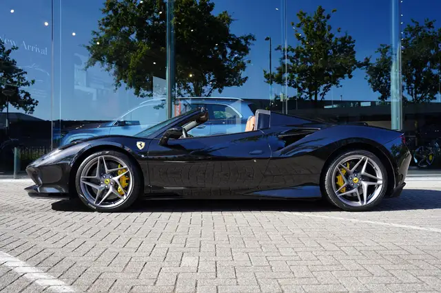 Ferrari F8 Spider