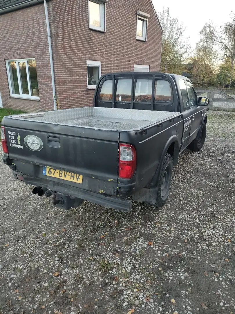 Ford Ranger 2.5 Super Cab Zwart - 2