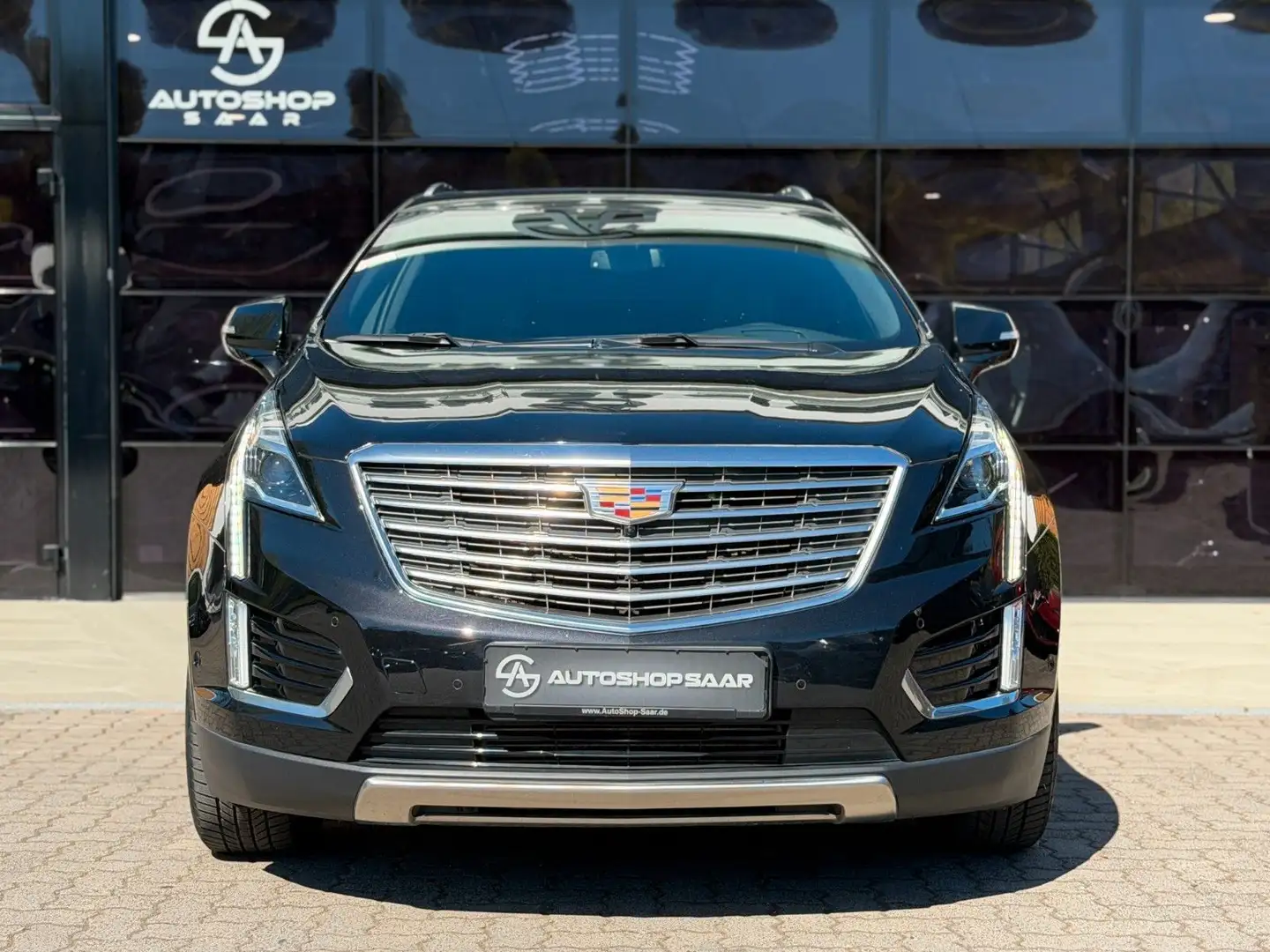 Cadillac XT5 Platinum AWD AHK/PANO/ACC/HUD/CAM Schwarz - 2
