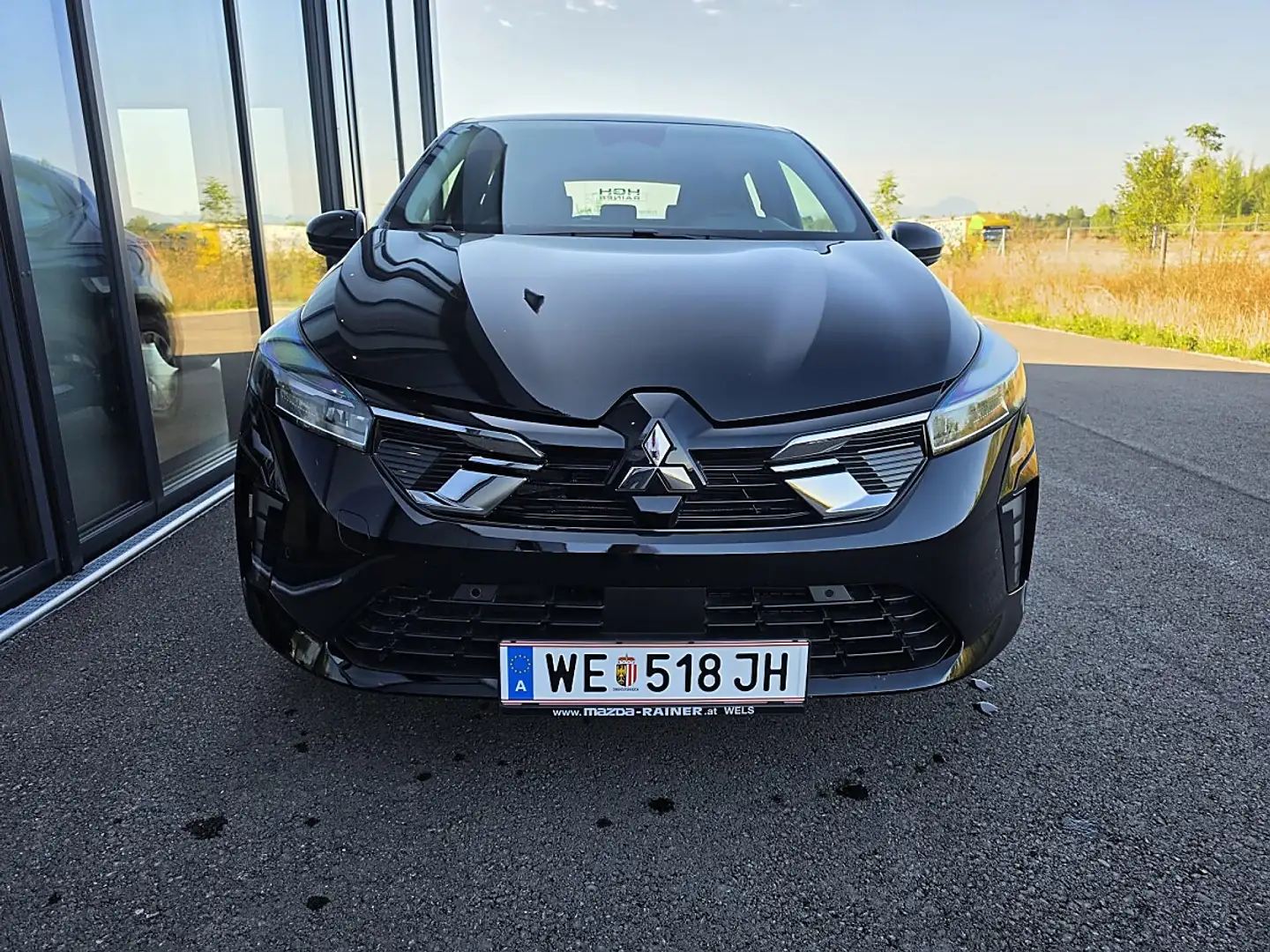 Mitsubishi Colt 1,0 MPI Invite Schwarz - 2